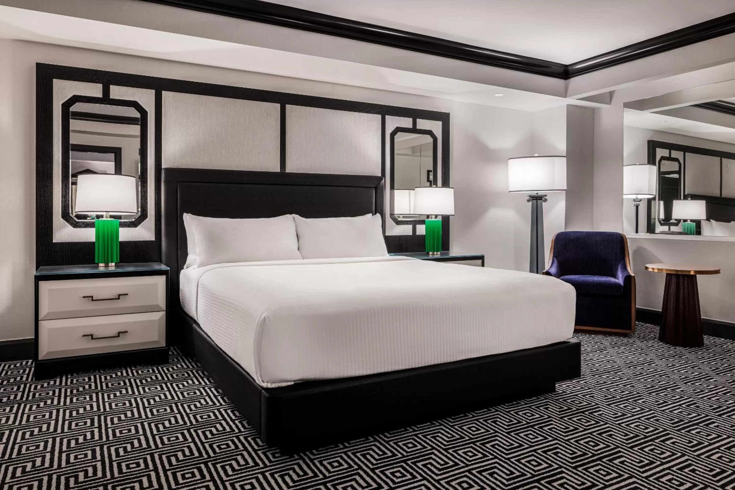 Bedroom, Bed in Caesars Palace Hotel & Casino