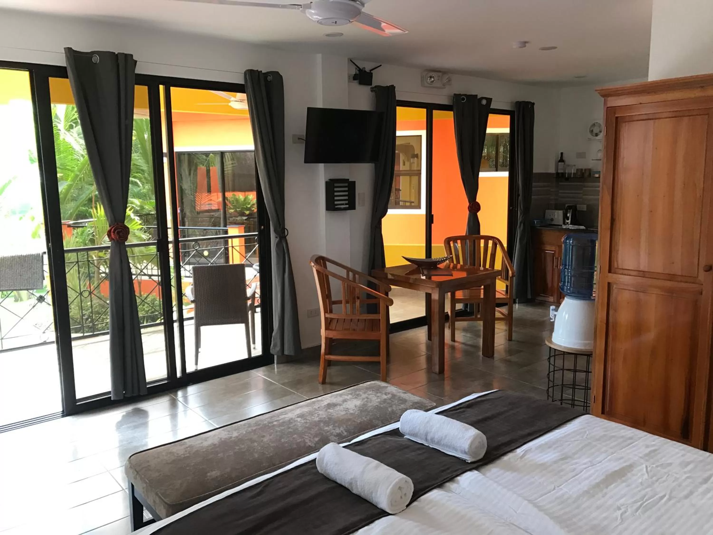 Living room, Bed in Alona's Coral Garden Resort (Adult-Only)