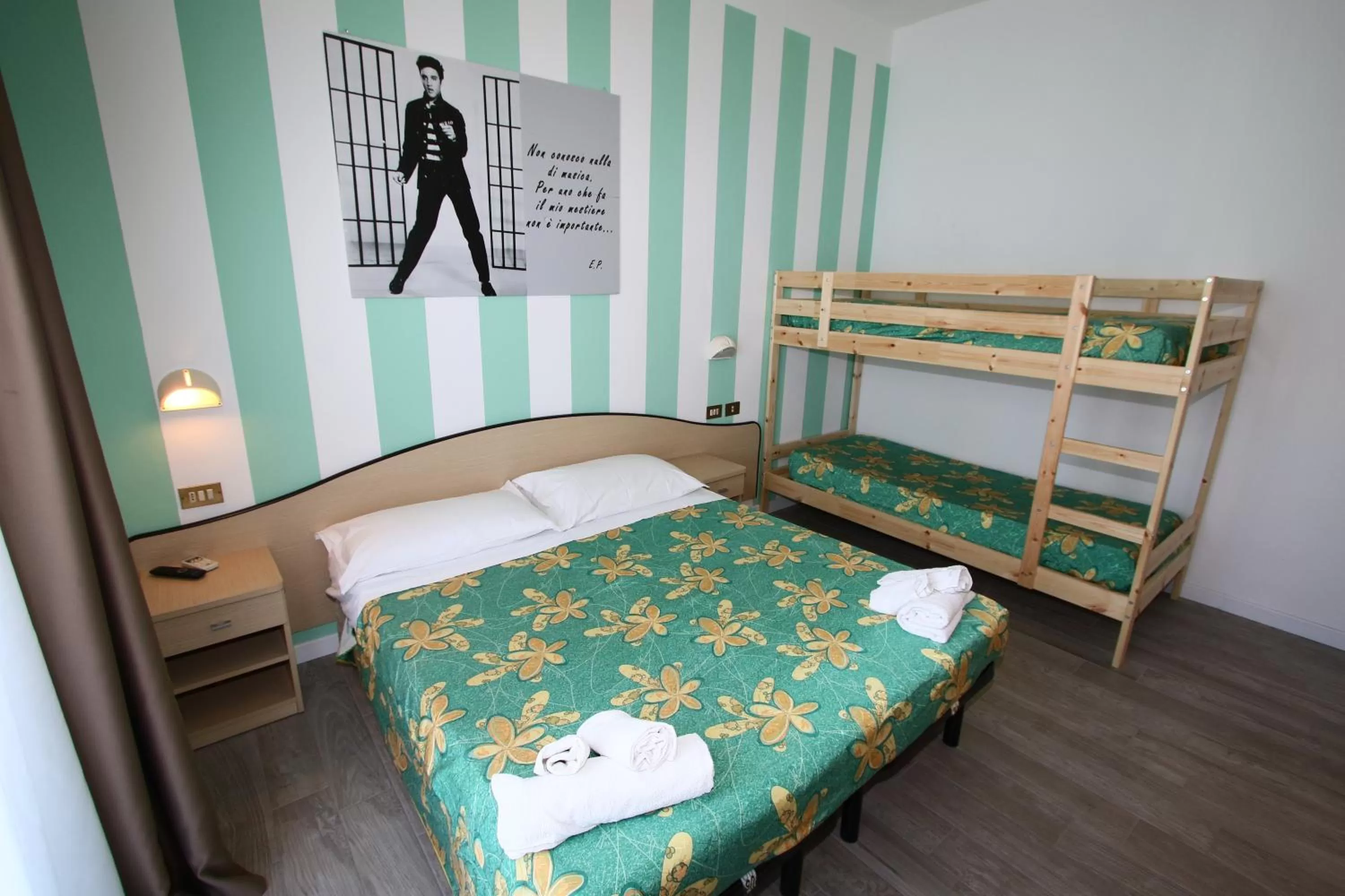 Bed in Beach Hotel Clerice