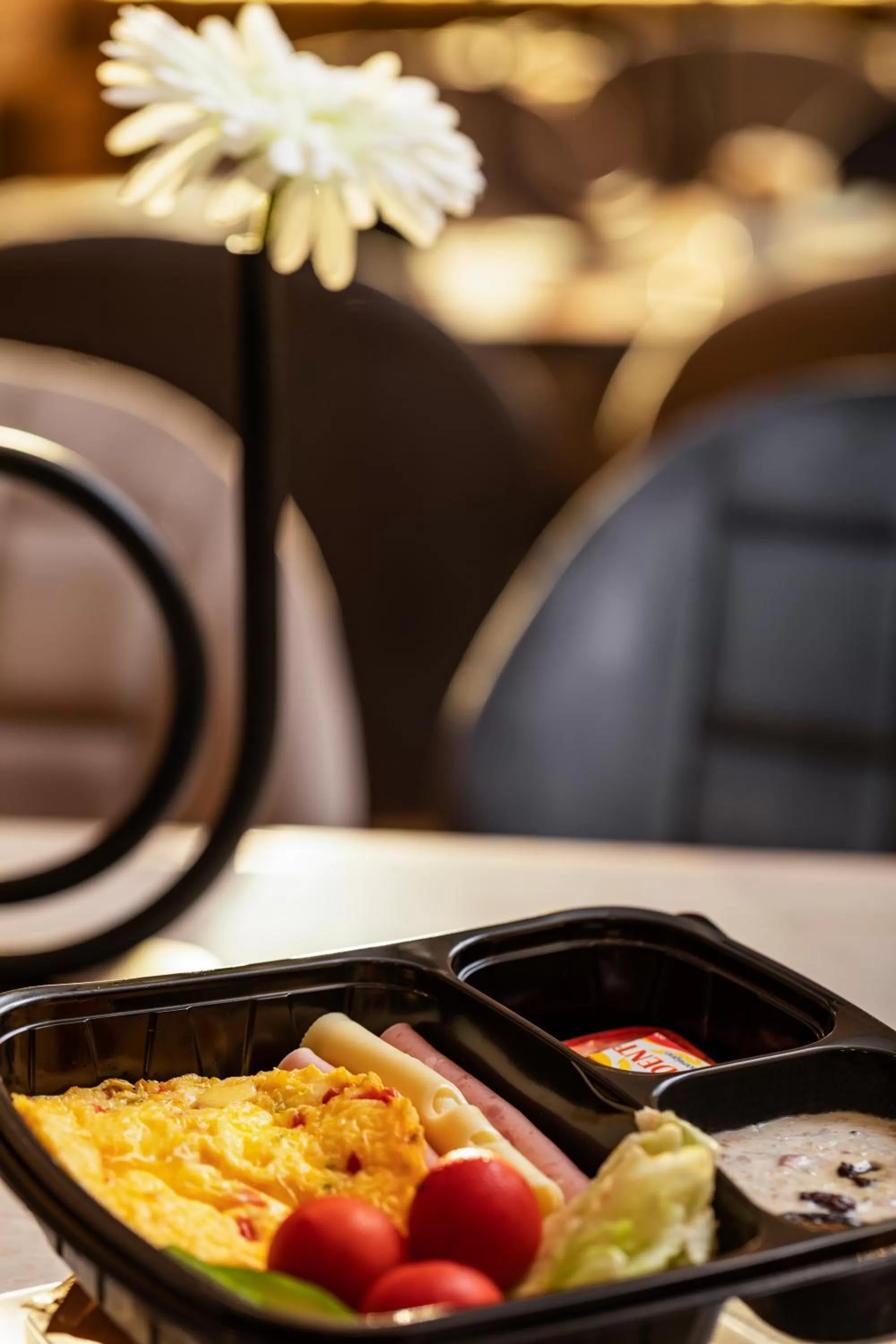 Food and drinks in -- ESTE PARK HOTEL -- part of Urban Chic Luxury Design Hotels - Parking & Compliments - next to Shopping & Dining Mall Plovdiv