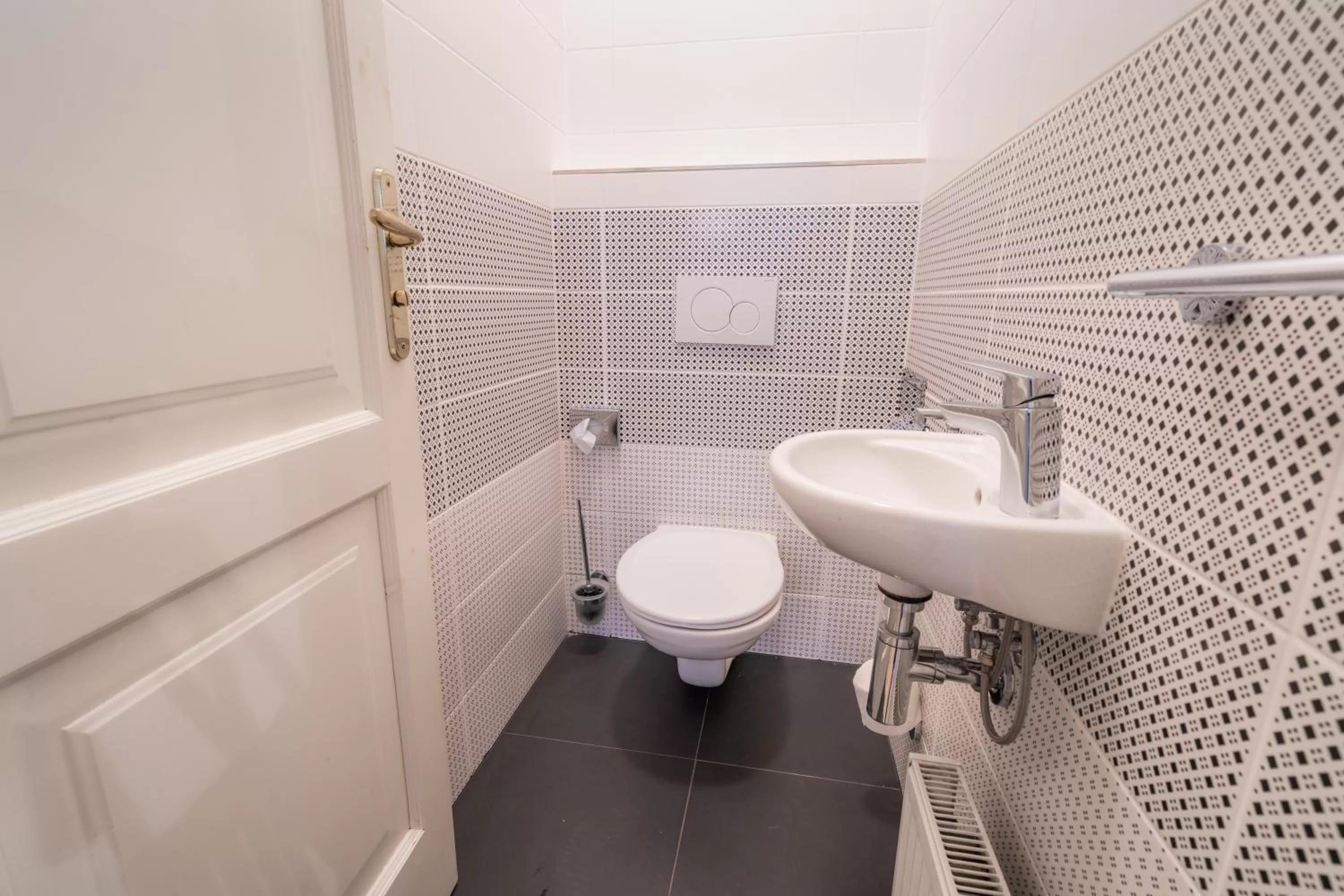 Bathroom in EA ApartHotel Melantrich