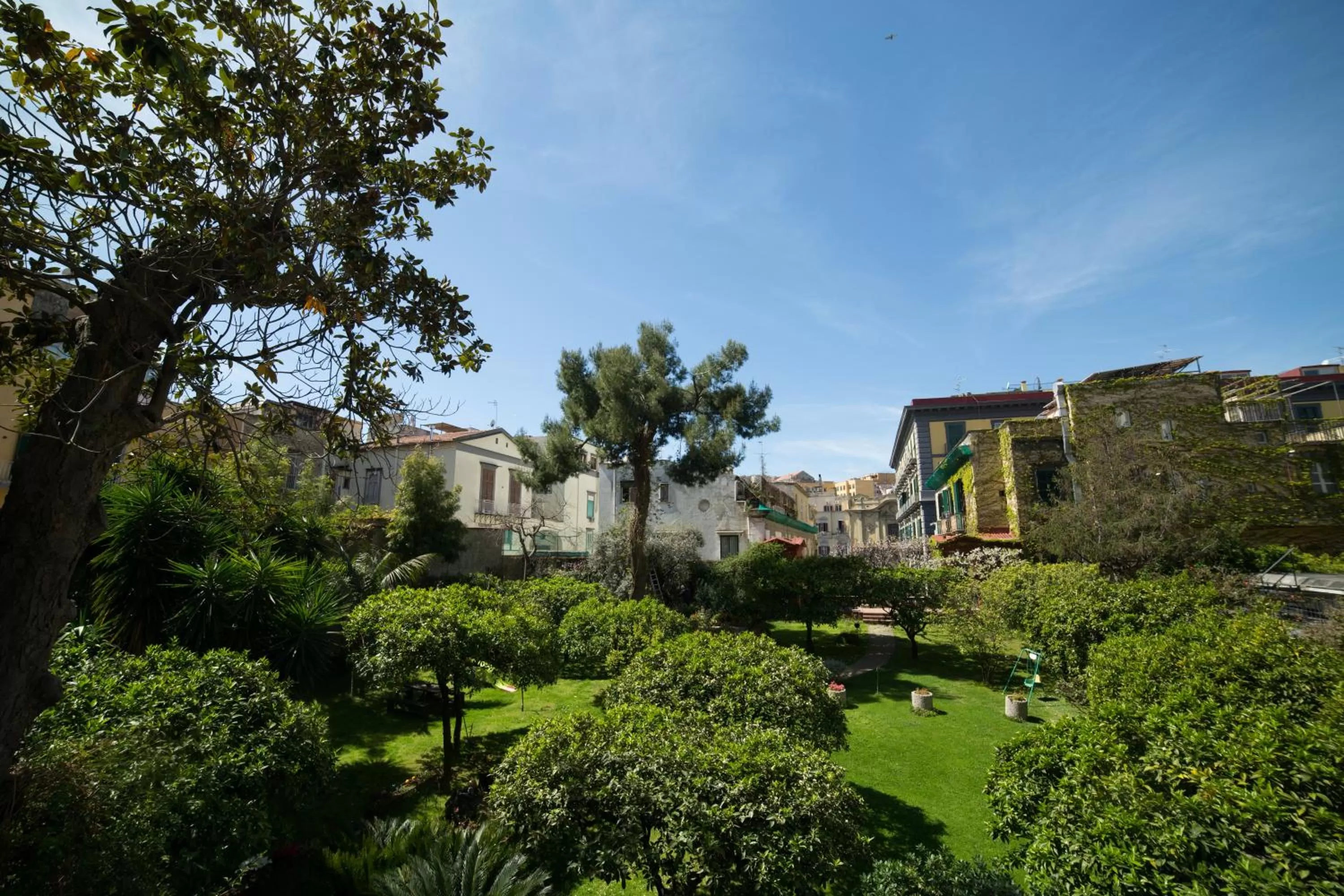 Garden view in The Bellini House by House In Naples