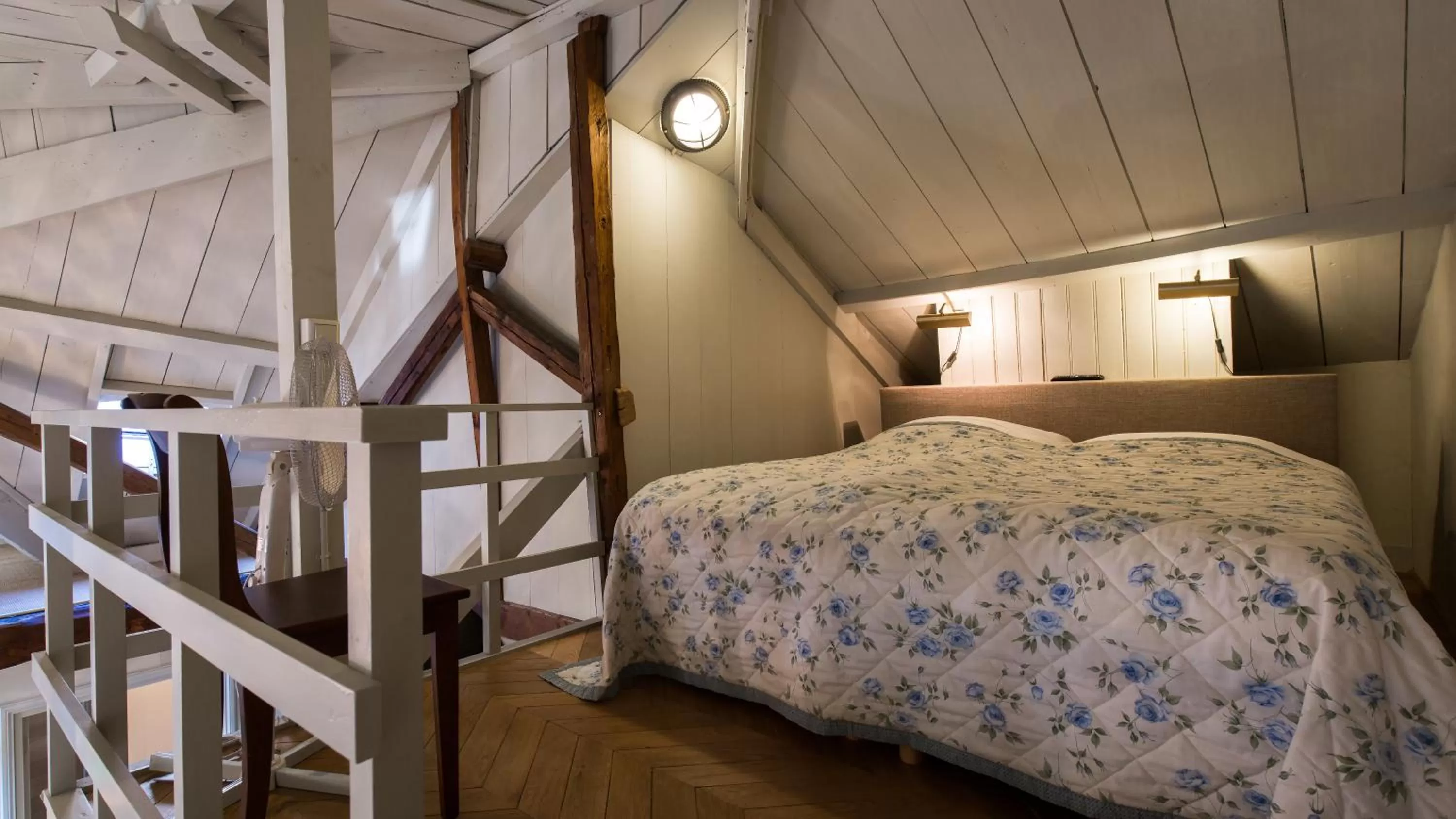 Bed in Logement Swaenenvecht