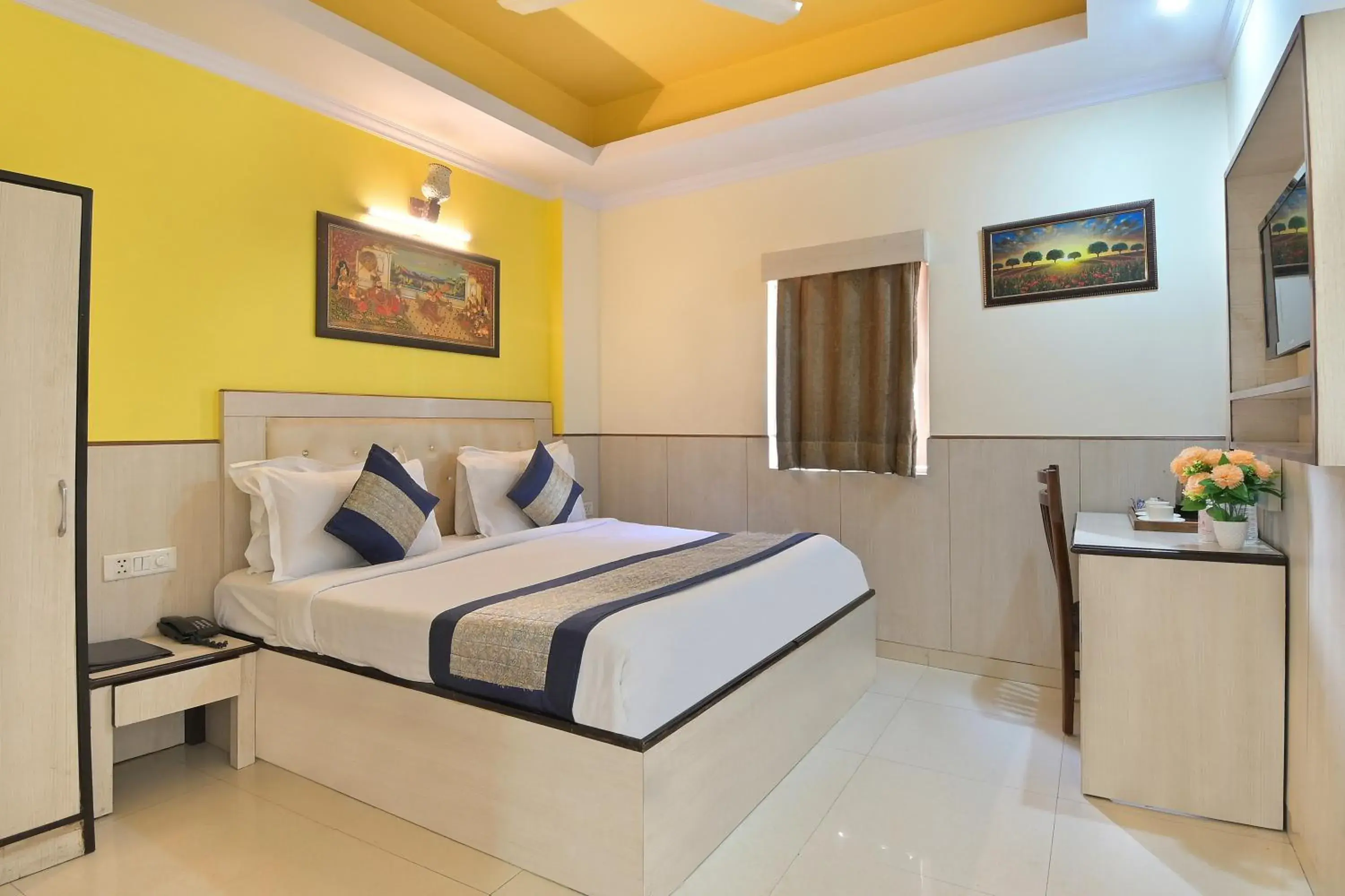 Superior Double or Twin Room in Hotel Castle Blue New Delhi Near IGI Airport Superior Double or Twin Room in Hotel Castle Blue New Delhi Near IGI Airport