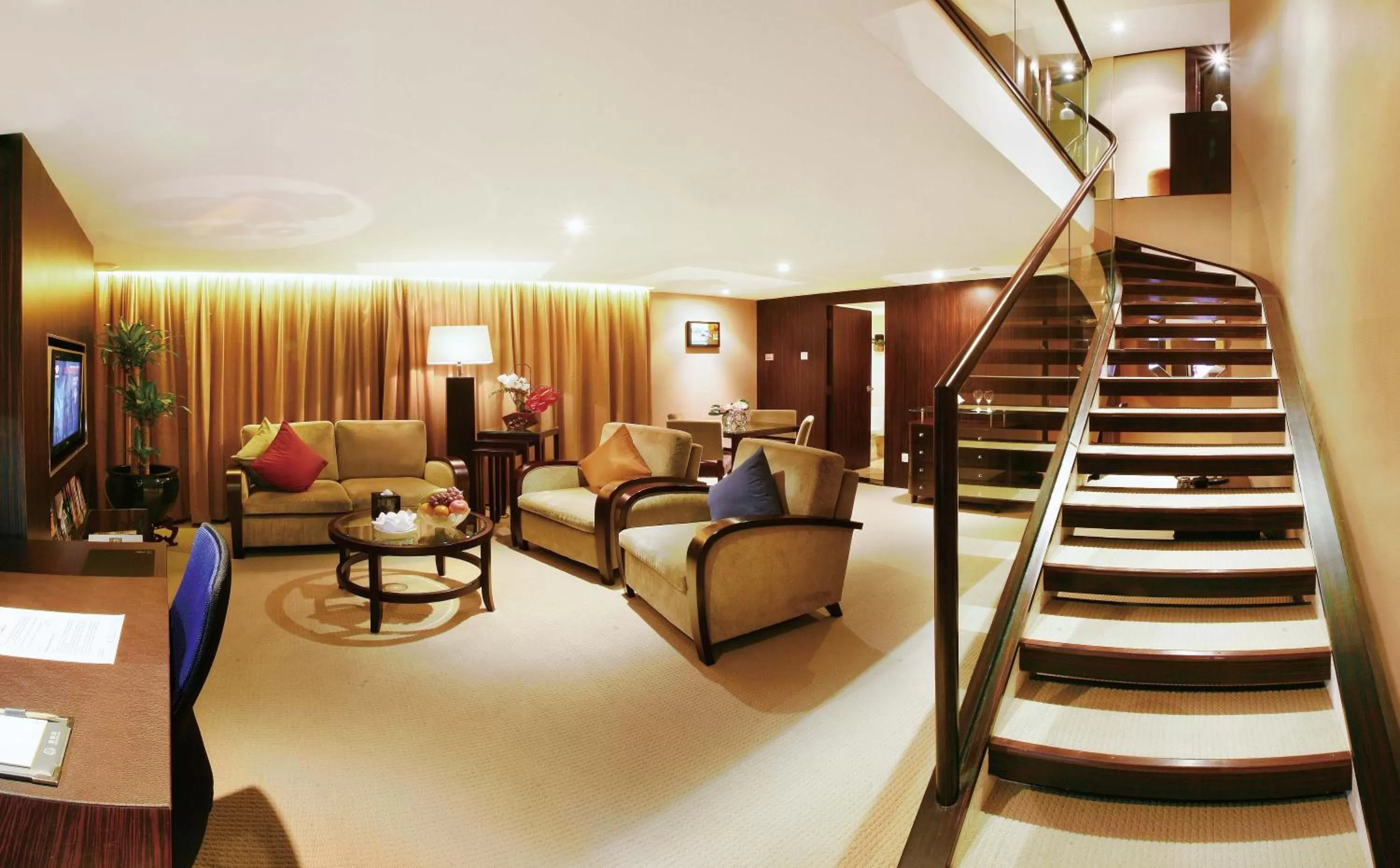 Living room in Shenzhen Sunshine Hotel, Luohu