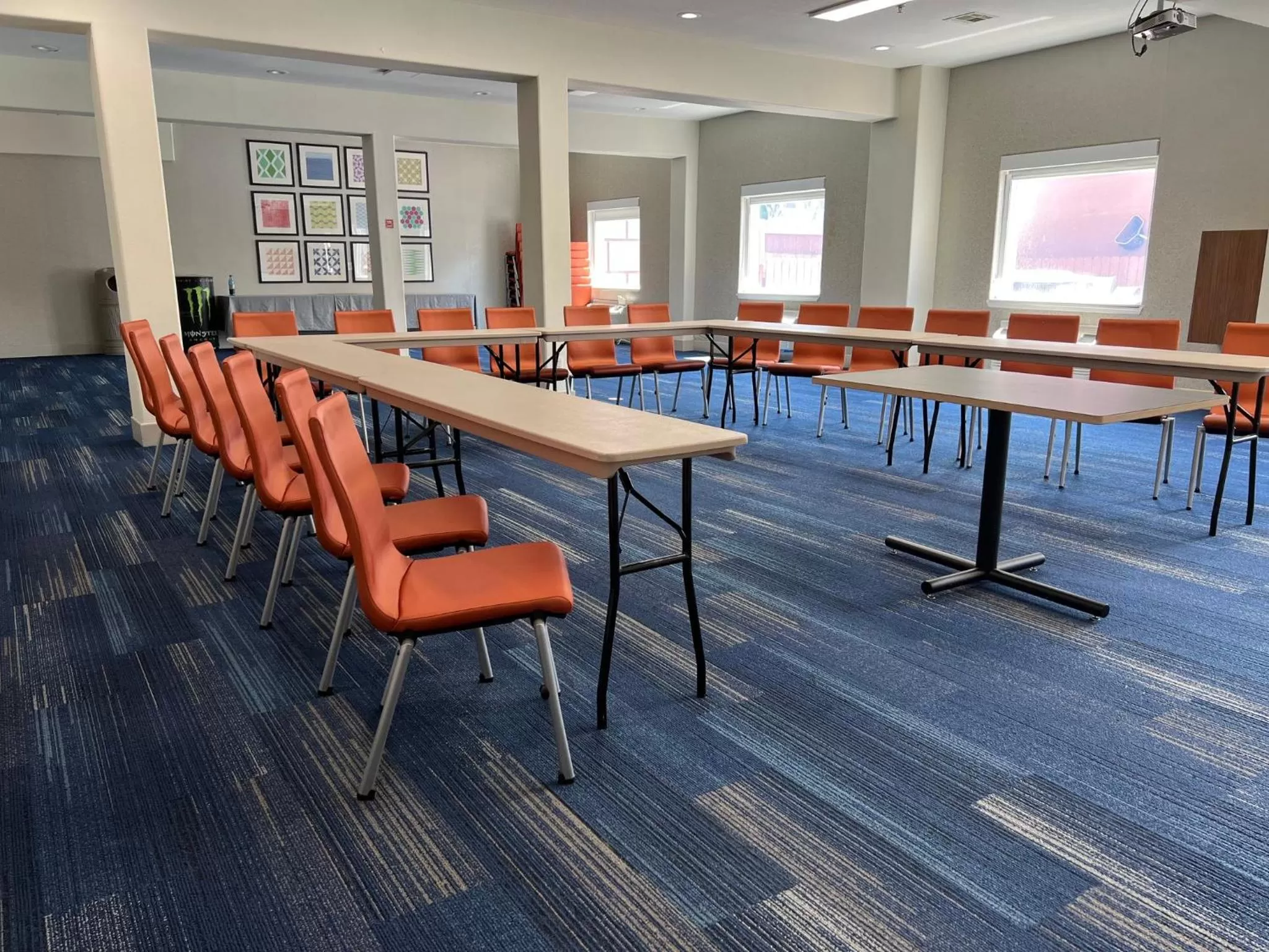 Meeting/conference room in Holiday Inn Express Hotel and Suites South Padre Island by IHG