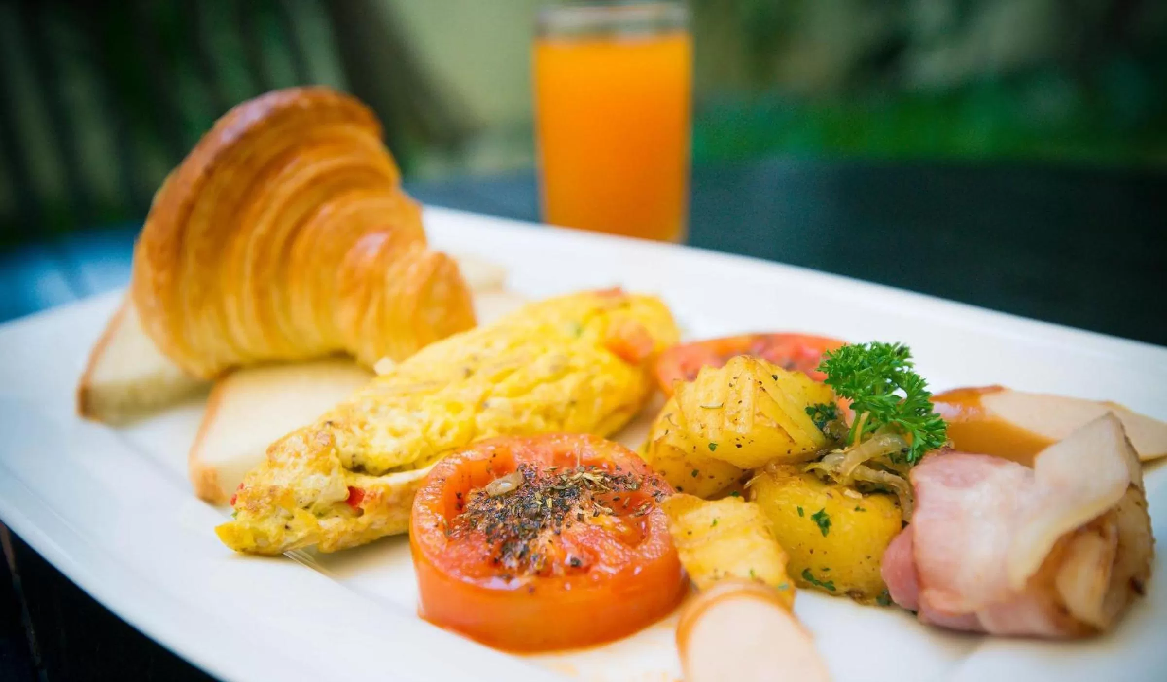 Breakfast in Tan Sokchea Boutique