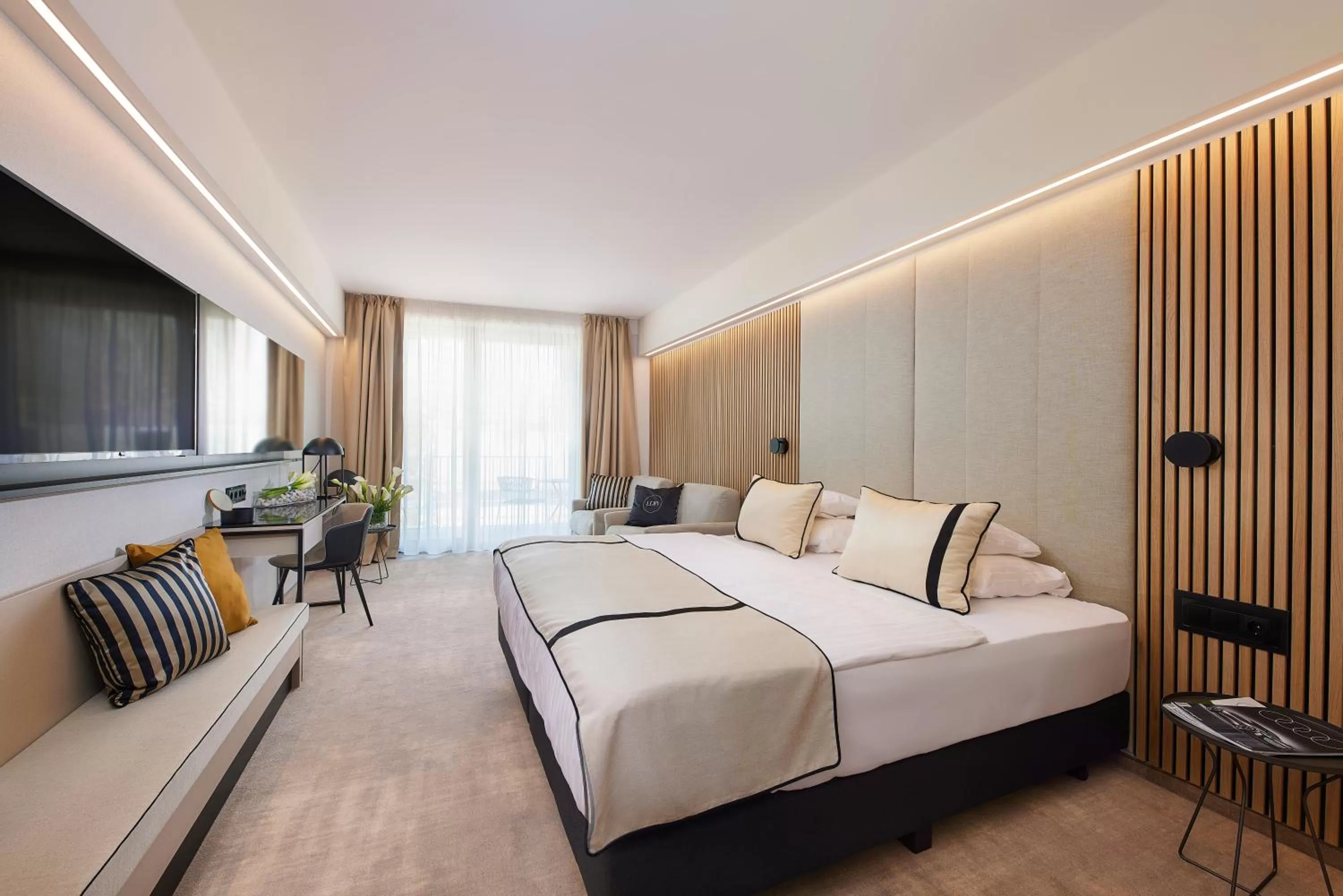 Bed in LUA Resort - Adults only