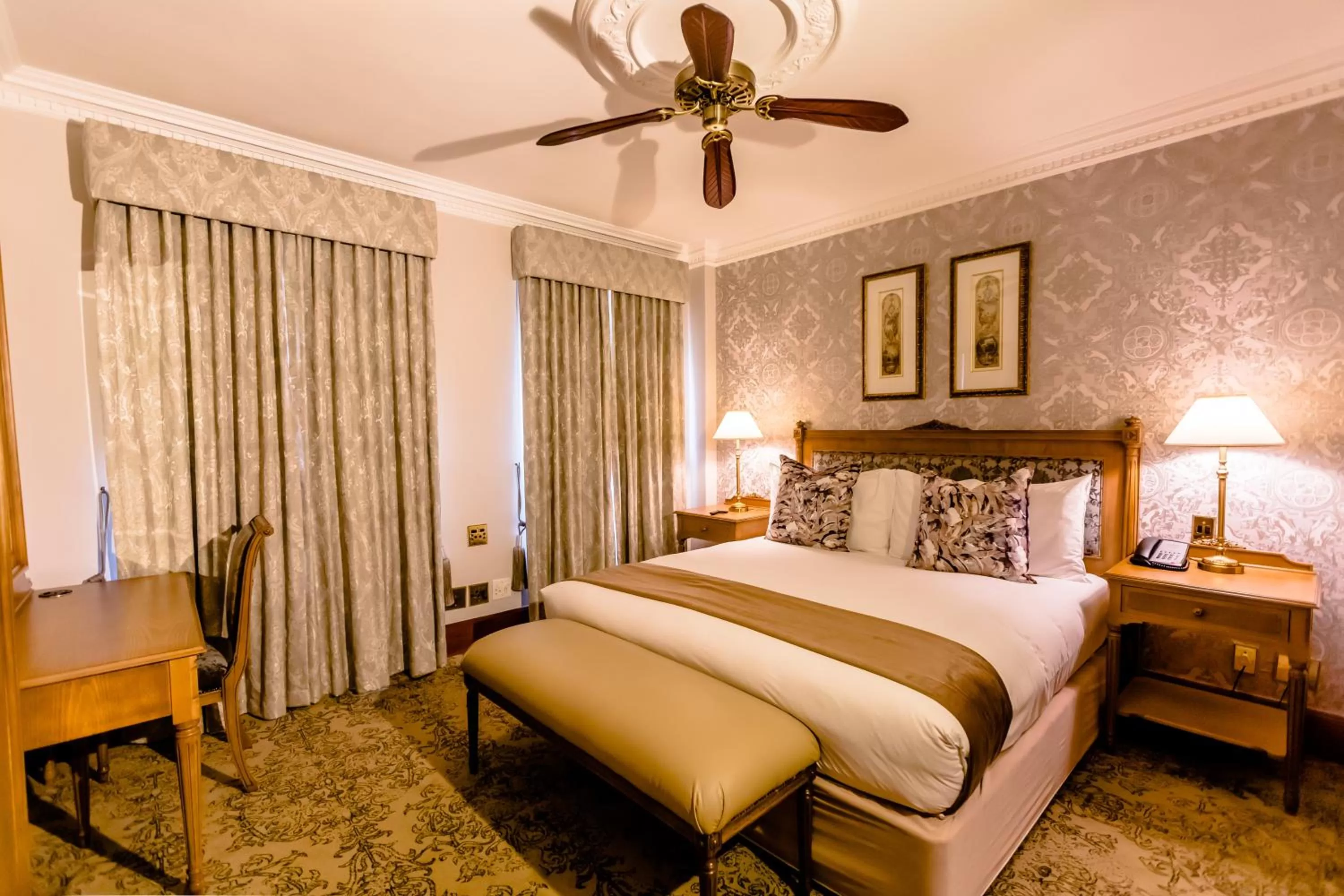 Bedroom, Bed in Gold Reef City Hotel