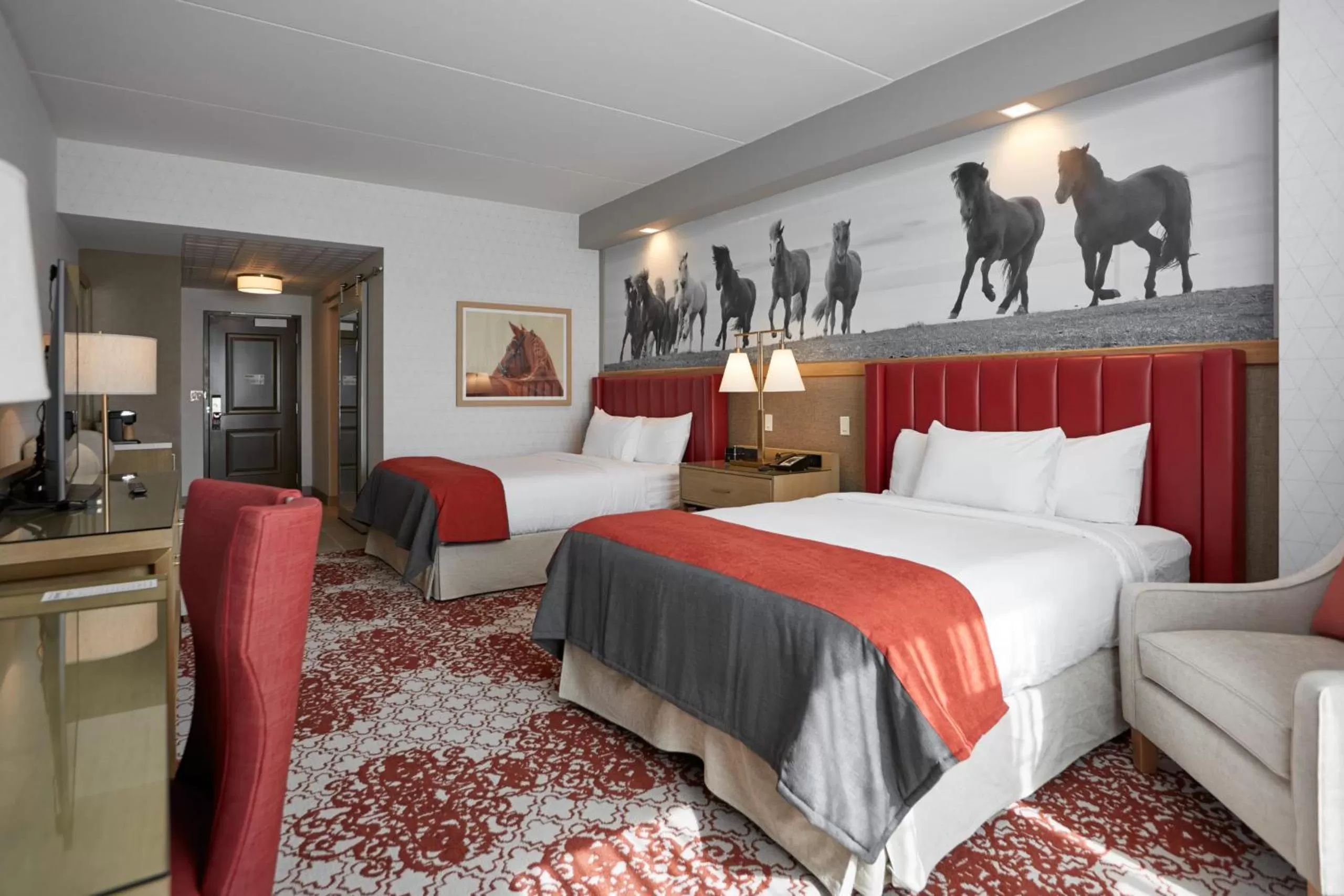 Double Room in Oak Grove Racing Gaming Hotel