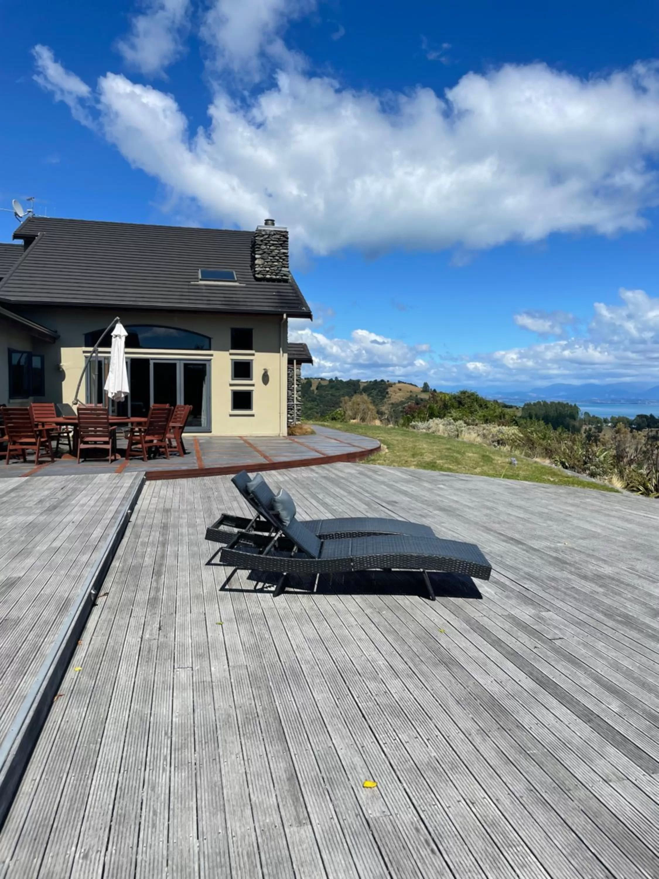 Property building in Parautane Lodge