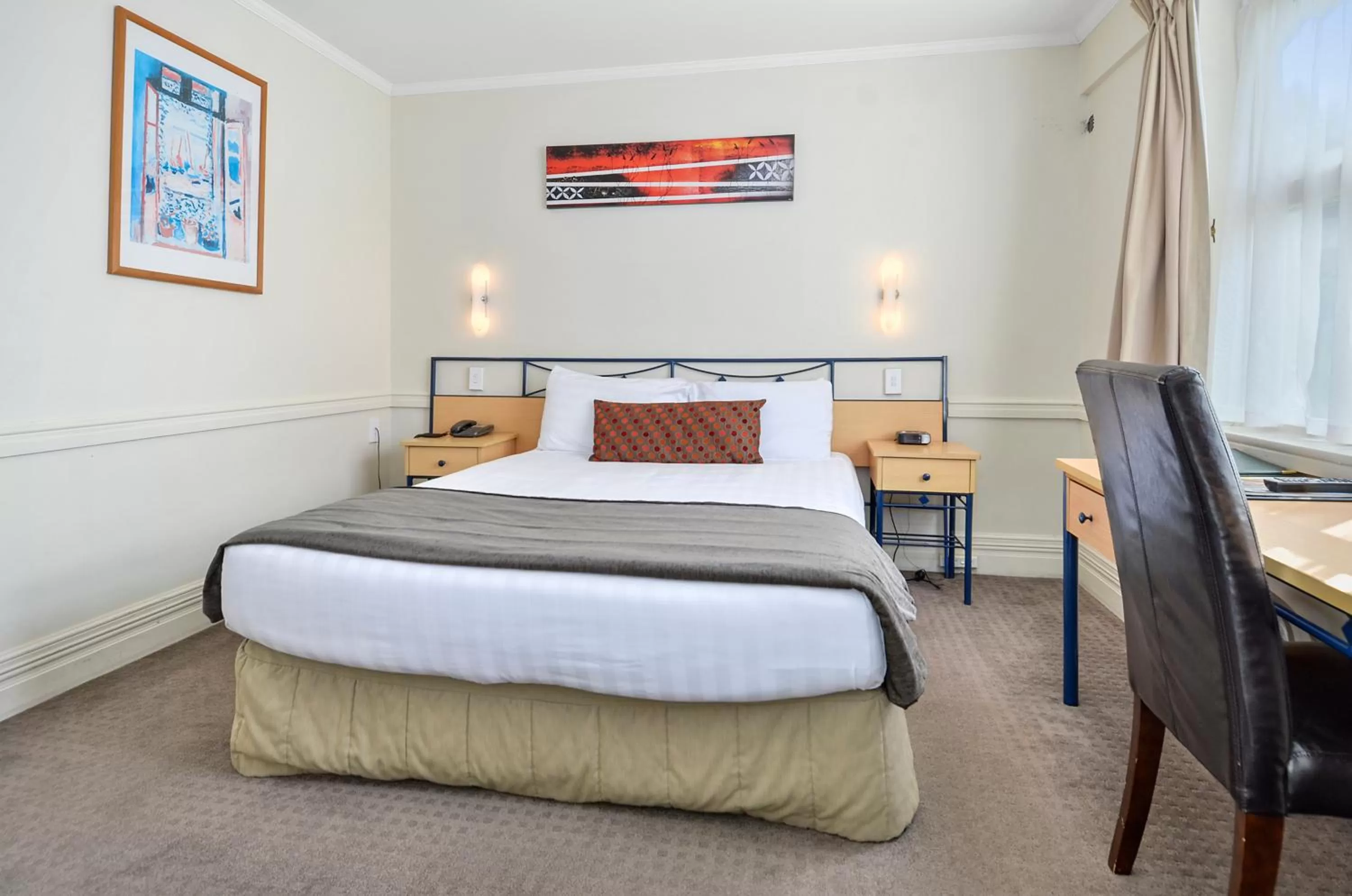 Bed in Poenamo Hotel