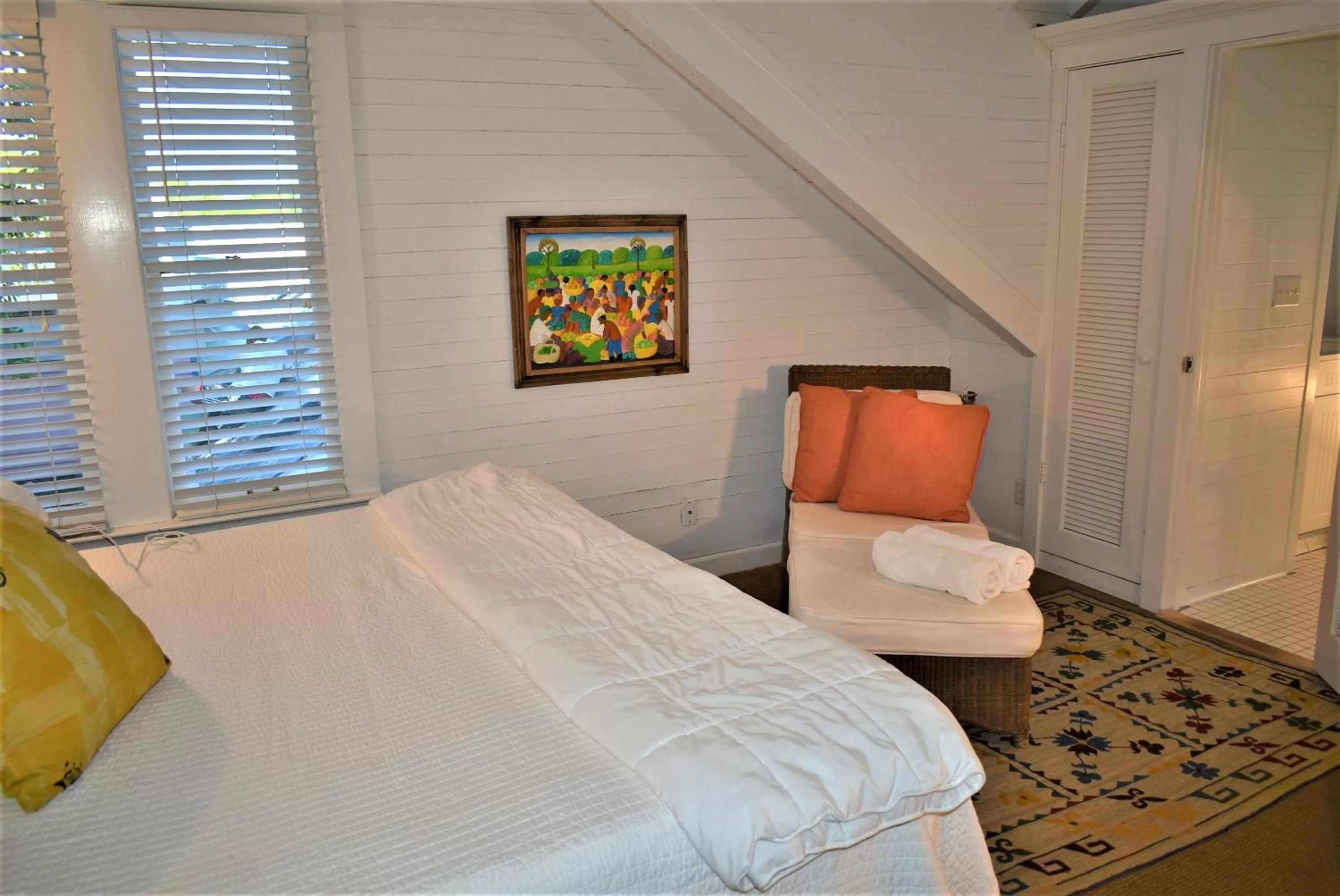 Bedroom, Bed in Simonton Court Historic Inn & Cottages