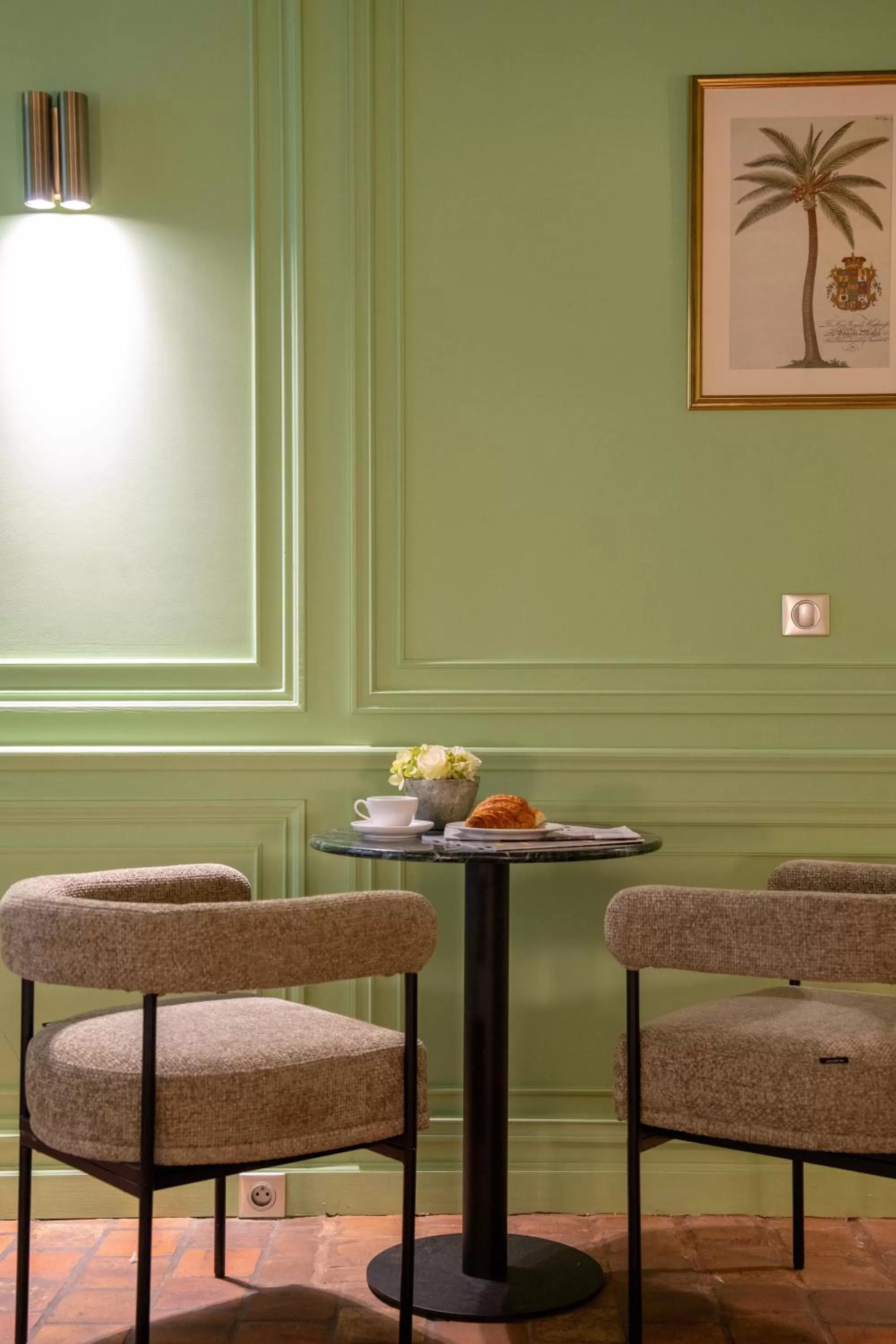 Living room in Hotel de Fleurie - Saint-Germain-des-Pres