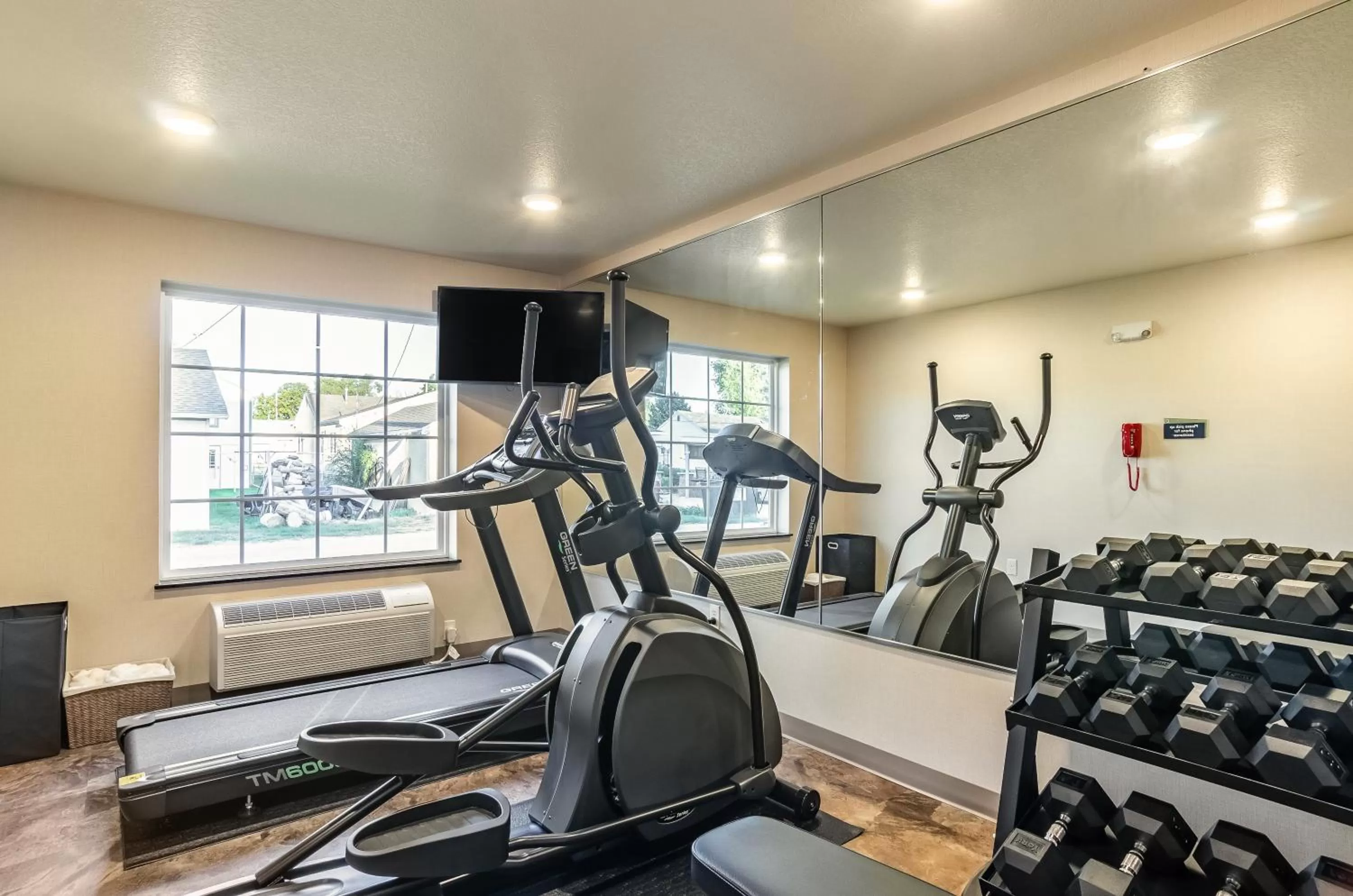 Fitness centre/facilities in Cobblestone Inn & Suites - Bridgeport