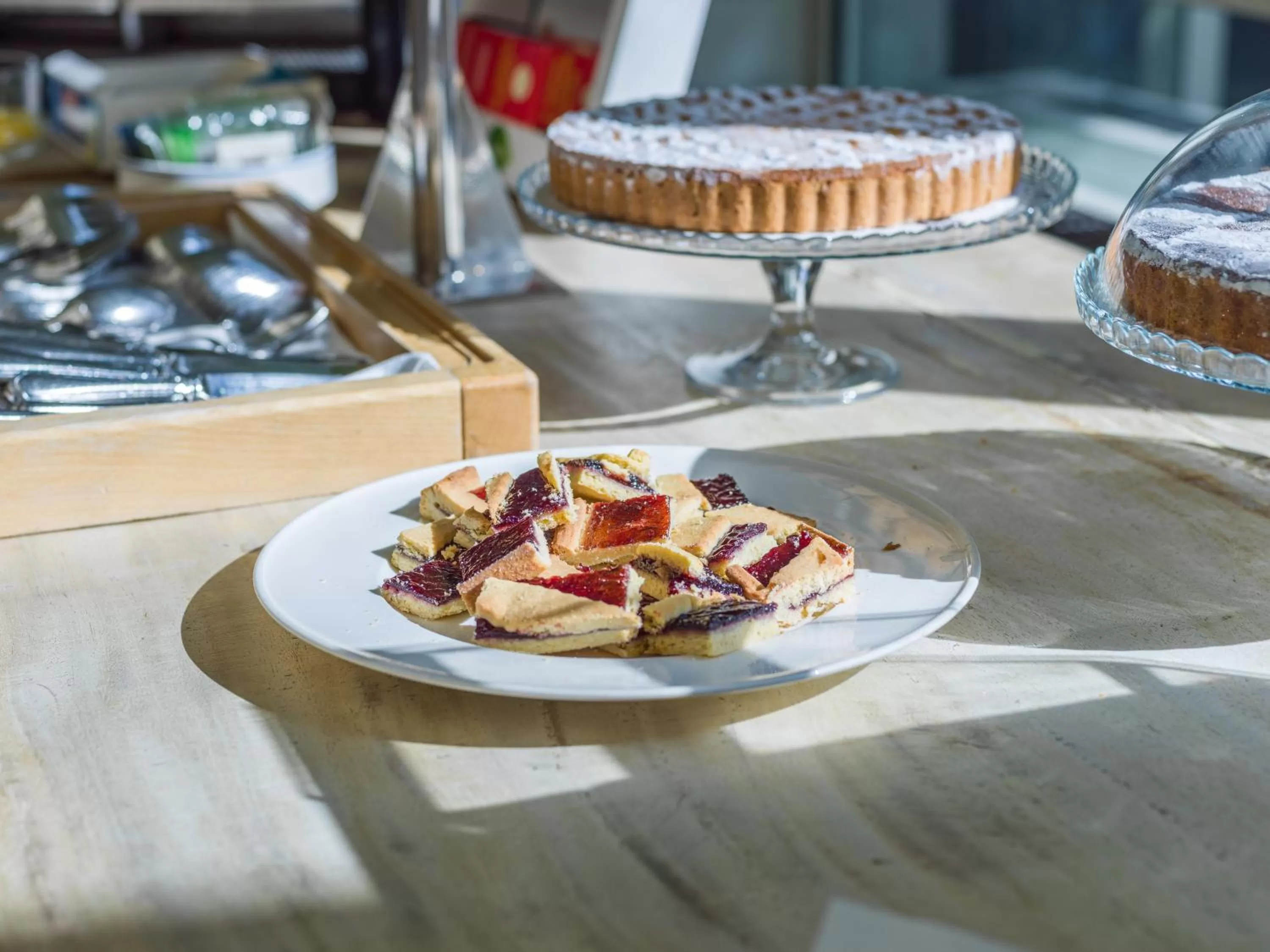 Breakfast in Grand Hotel Tiziano E Dei Congressi