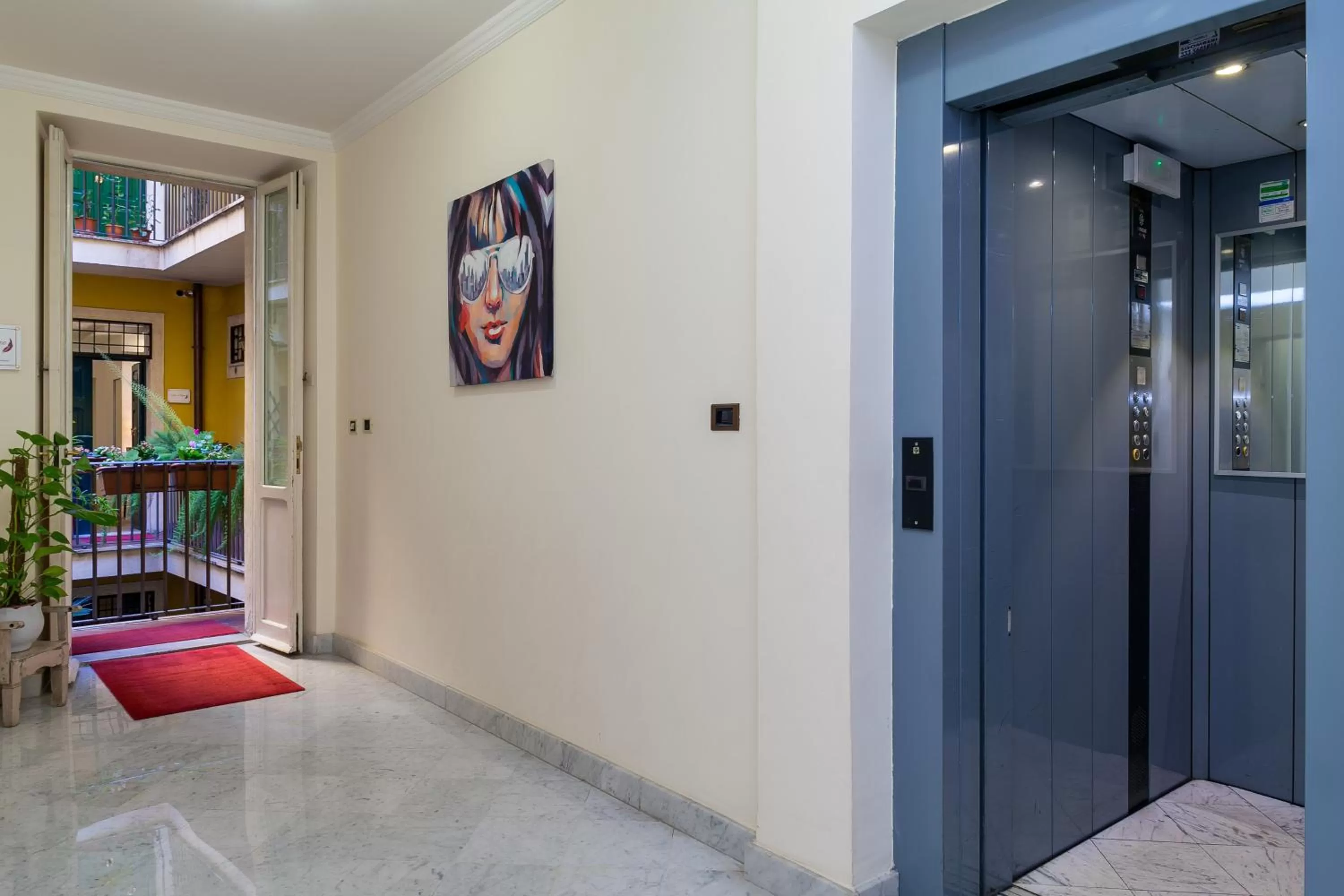 Facade/entrance in Zefiro Home