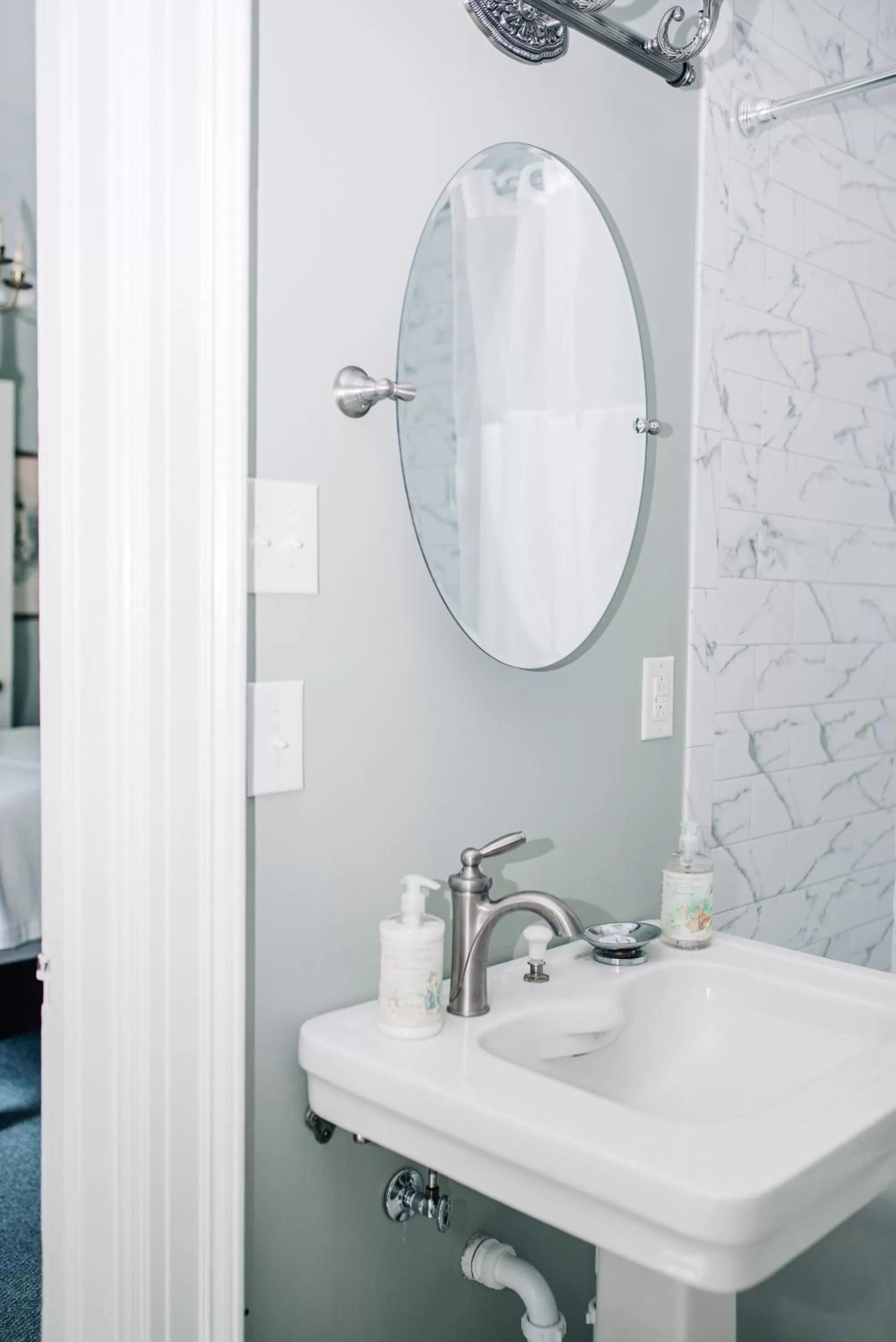 Bathroom in Benn Conger Inn