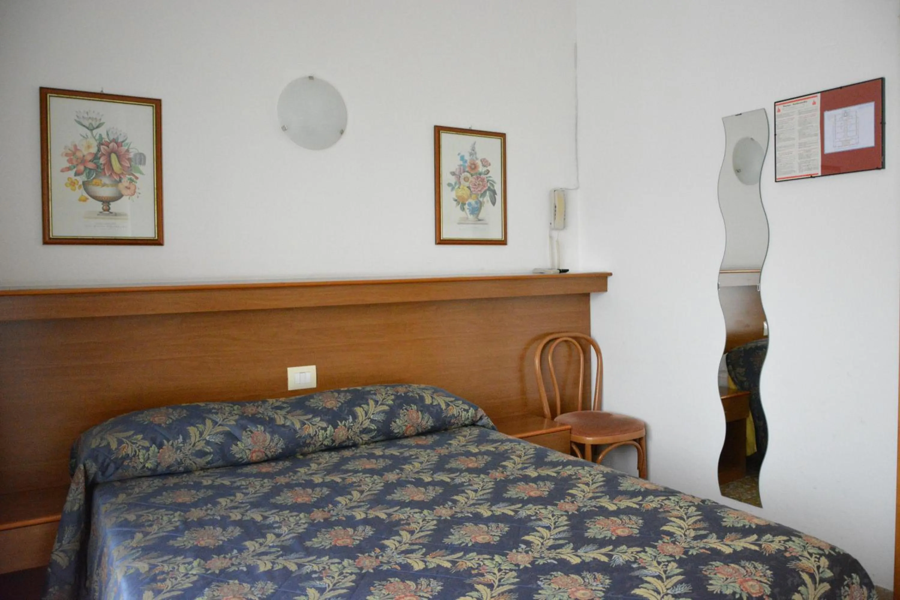 Bedroom, Bed in Hotel Primo