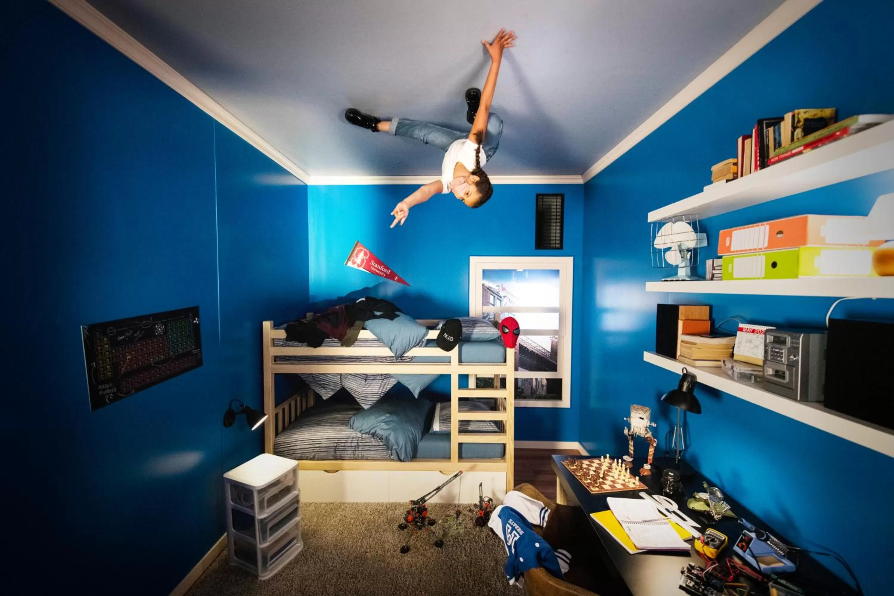 Activities, Bed in Disney Hotel New York - The Art of Marvel