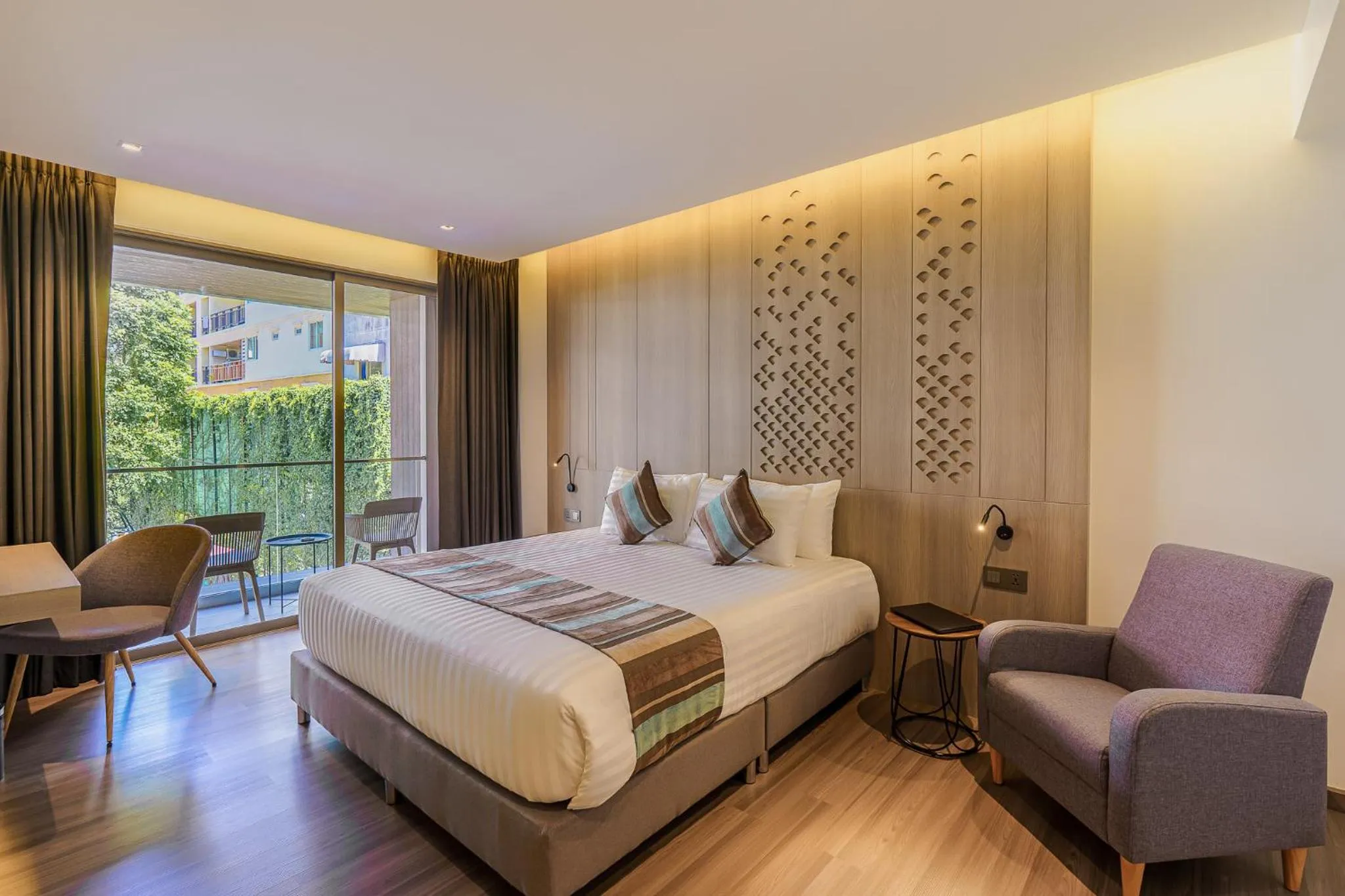 Bed in Fifth Pattaya Jomtien By Shiwalai Int