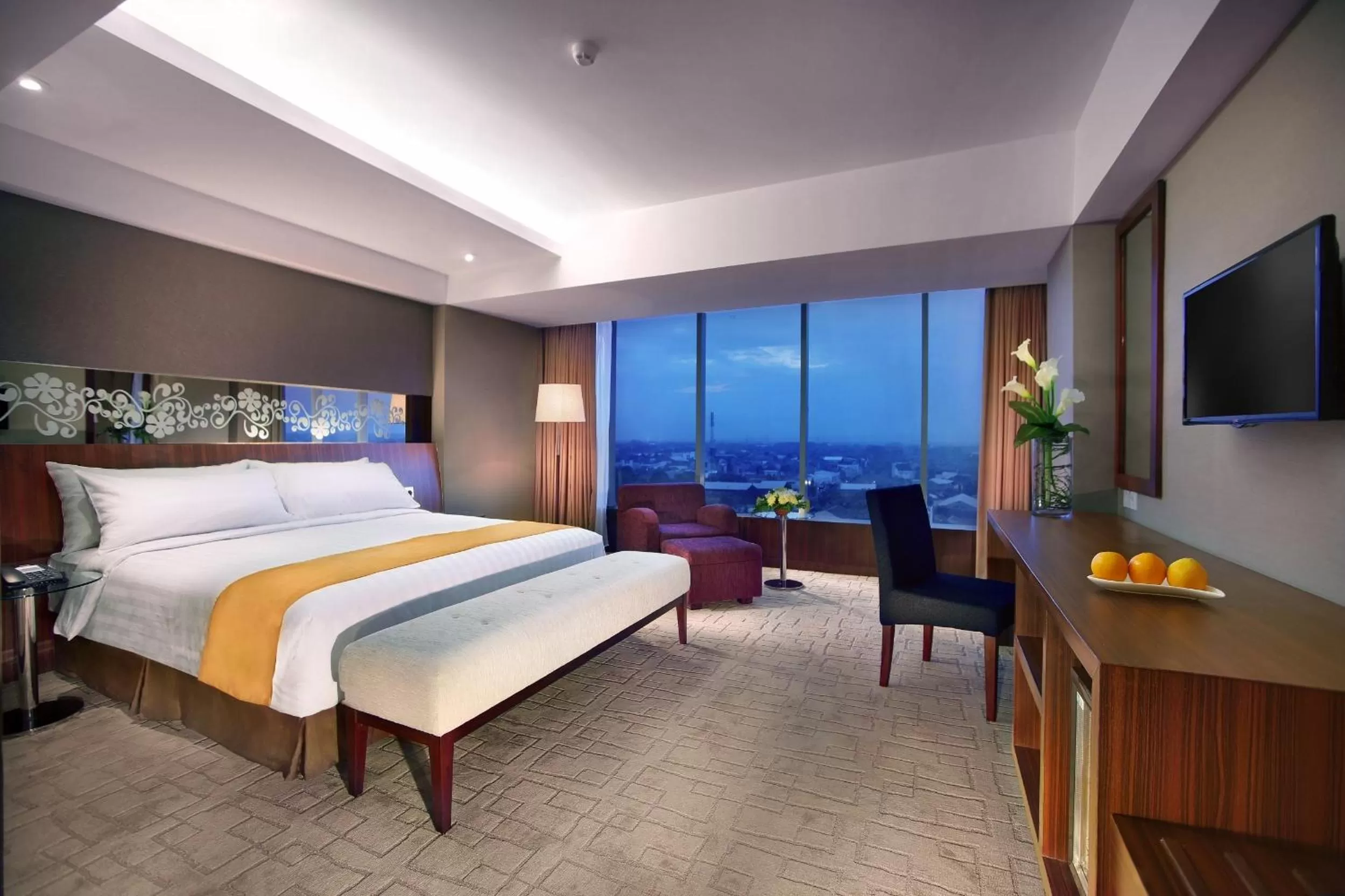 Bed in Aston Madiun Hotel & Conference Center