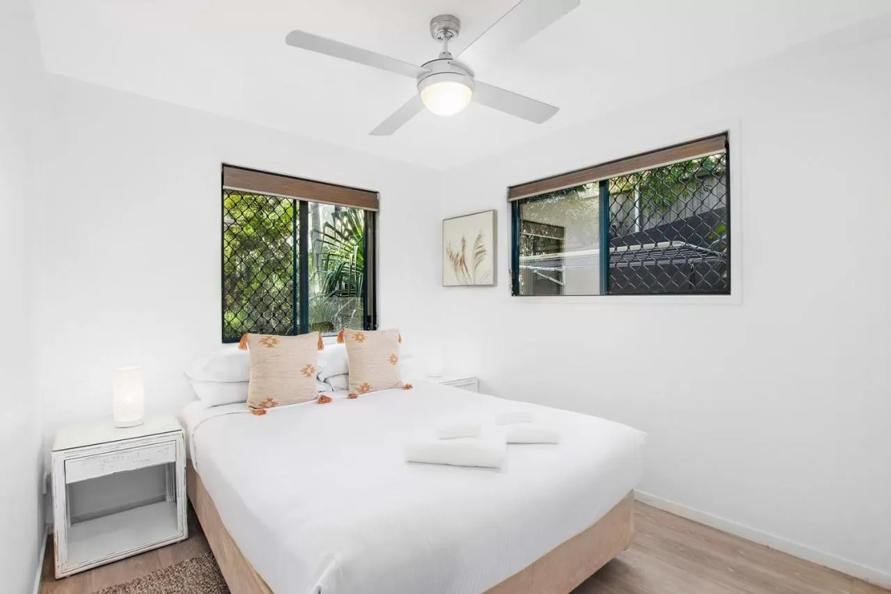 Bedroom, Bed in Gosamara Apartments