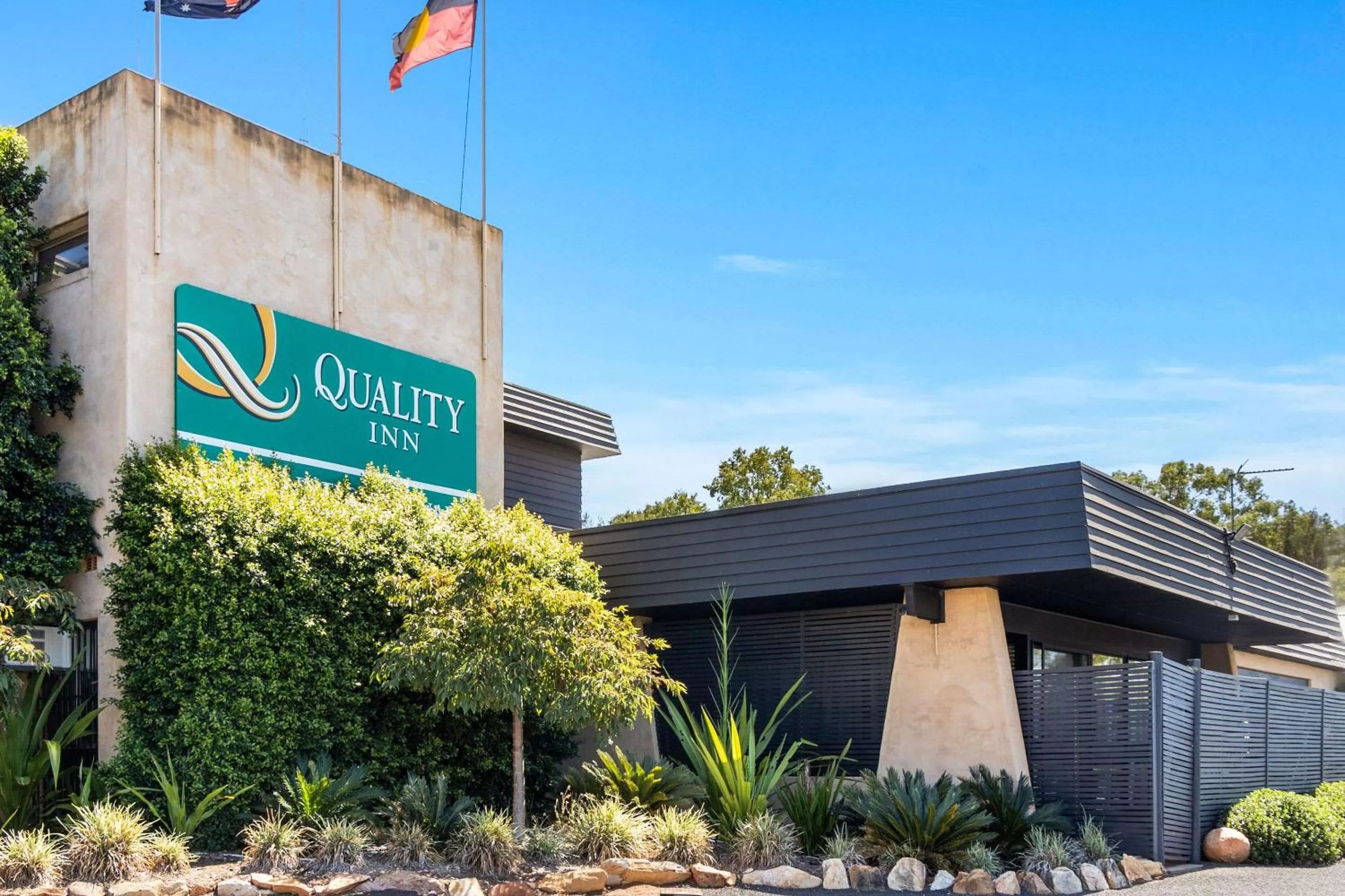 Property building in Quality Inn Dubbo International