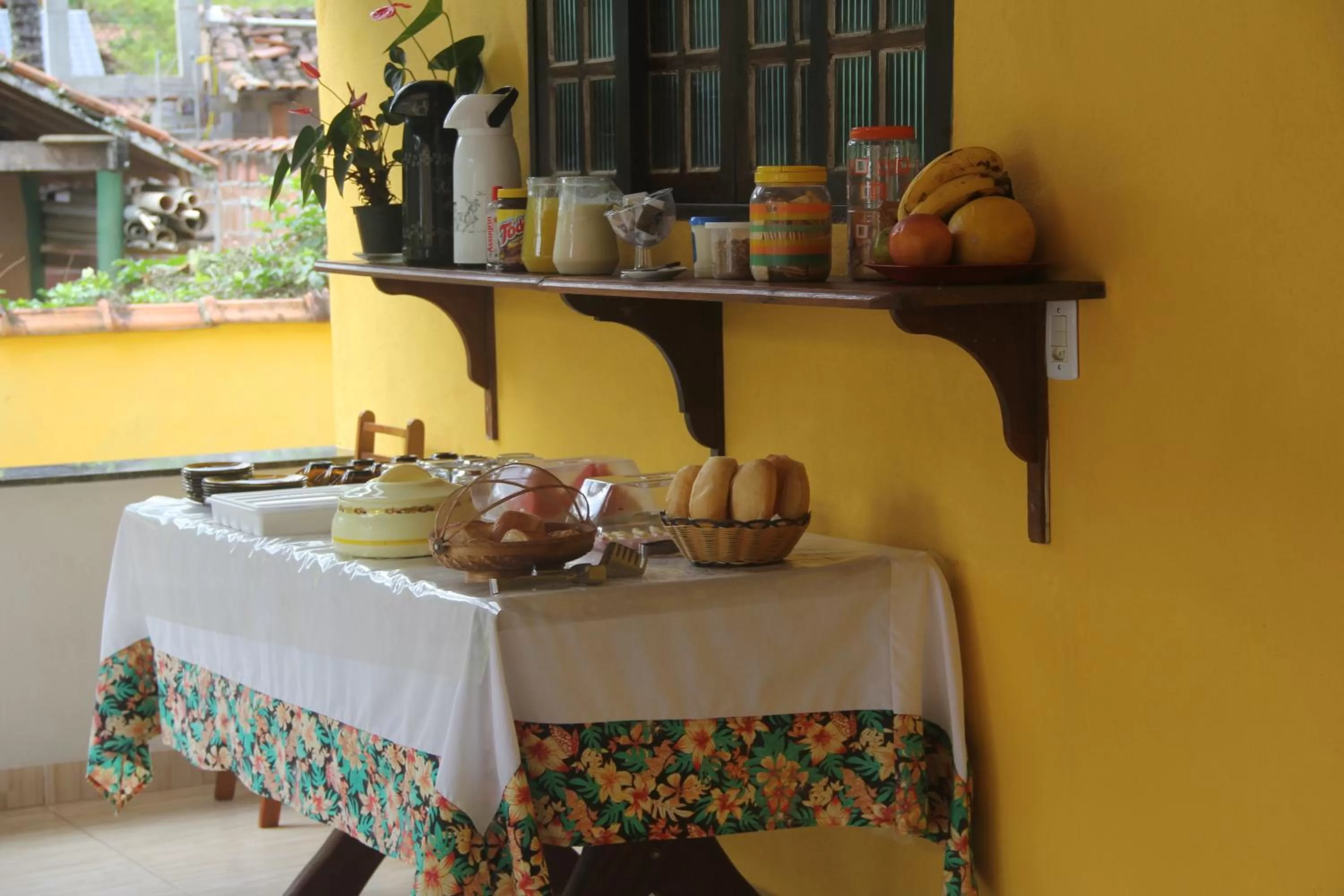 Breakfast in Pousada da Rose Paraty