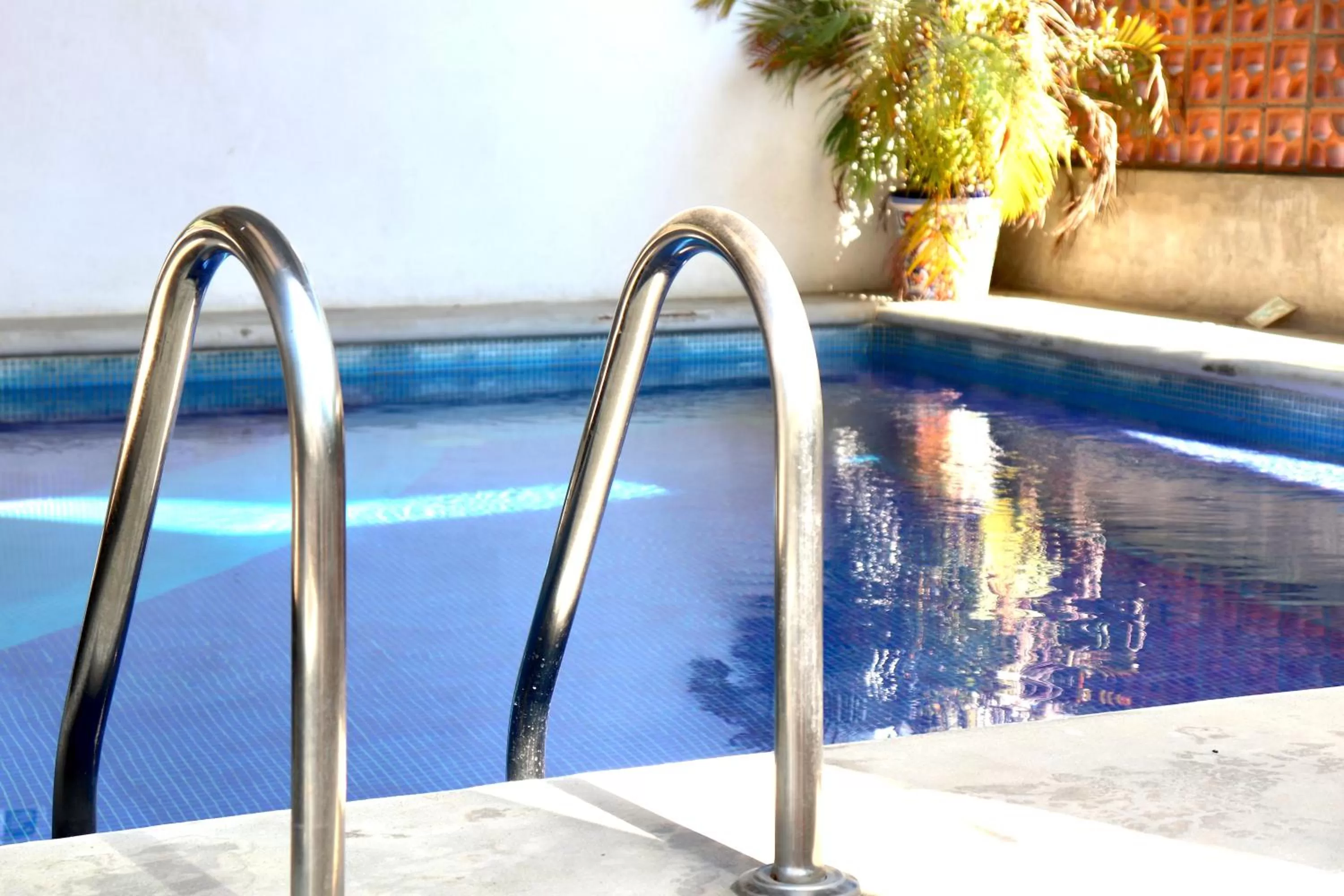 Swimming pool in Hotel Samanu