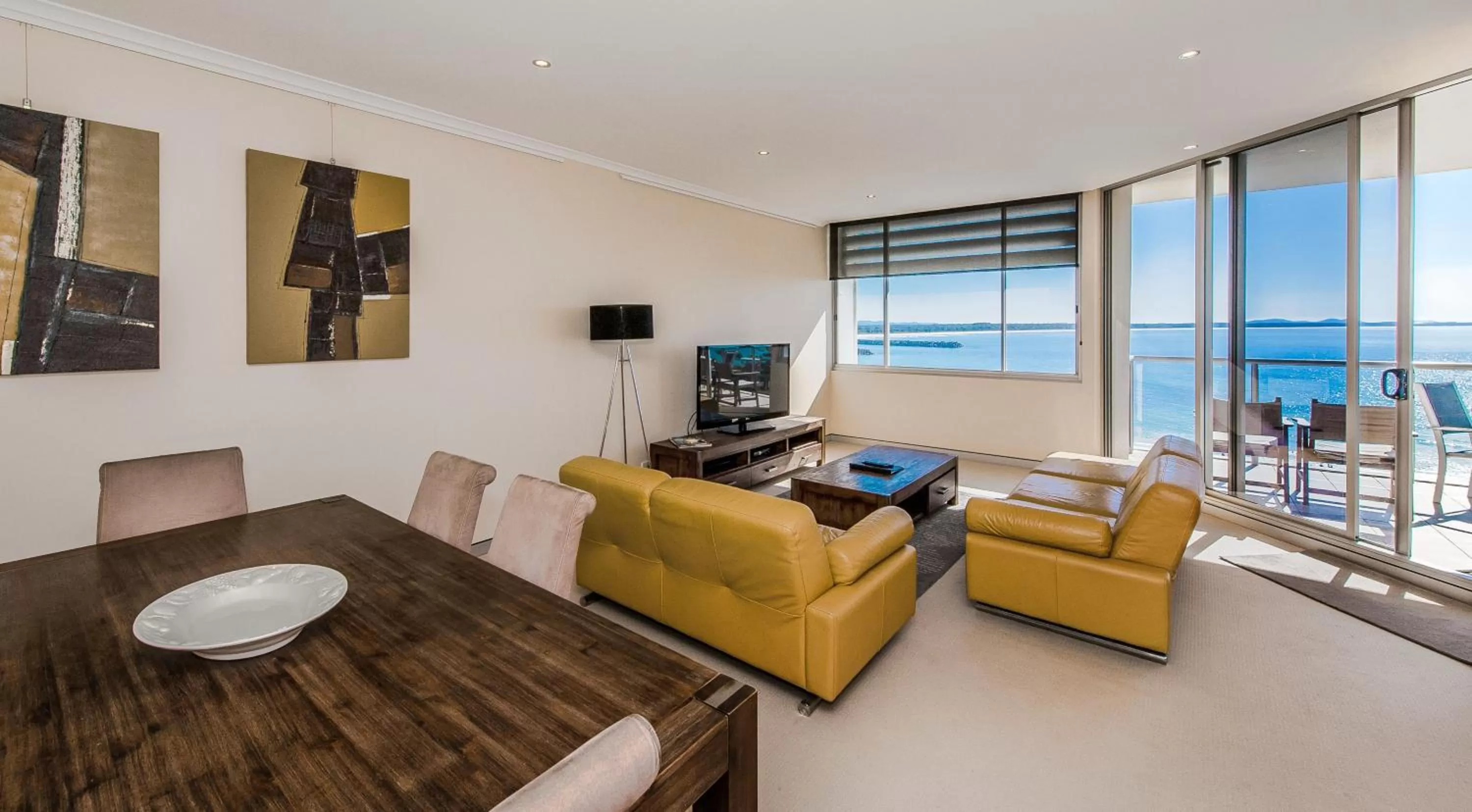 Living room, Seating Area in Sandcastle Apartments