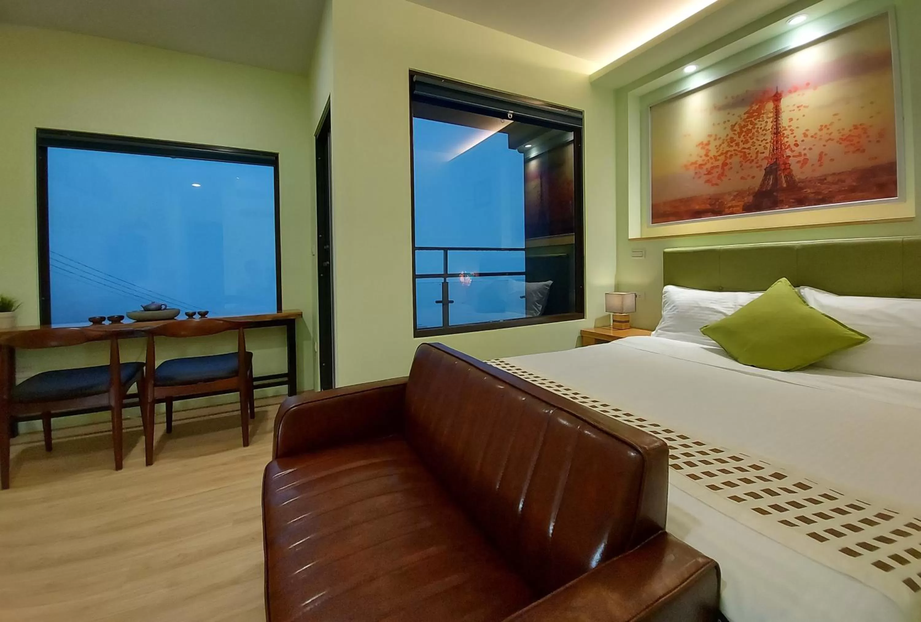 Photo of the whole room, Bed in Dosun B&B