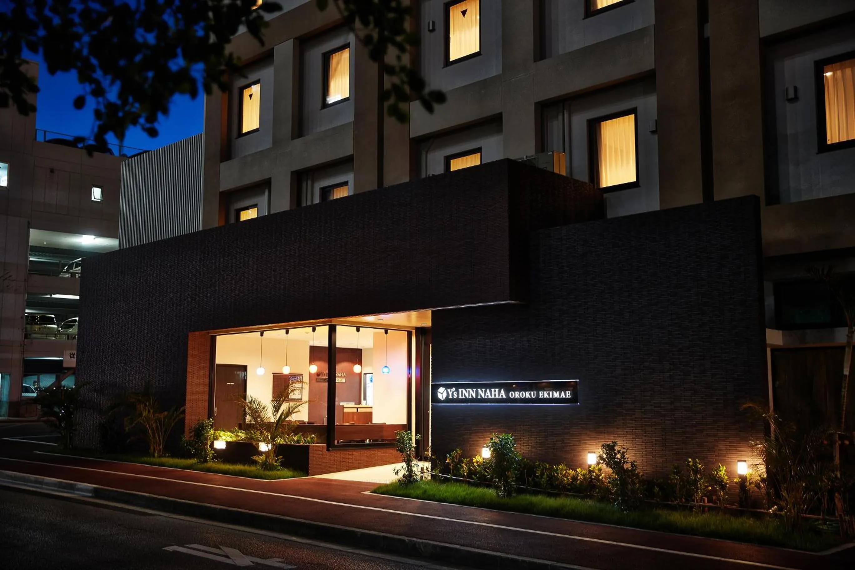 Facade/entrance, Property Building in ys inn naha orokuekimae
