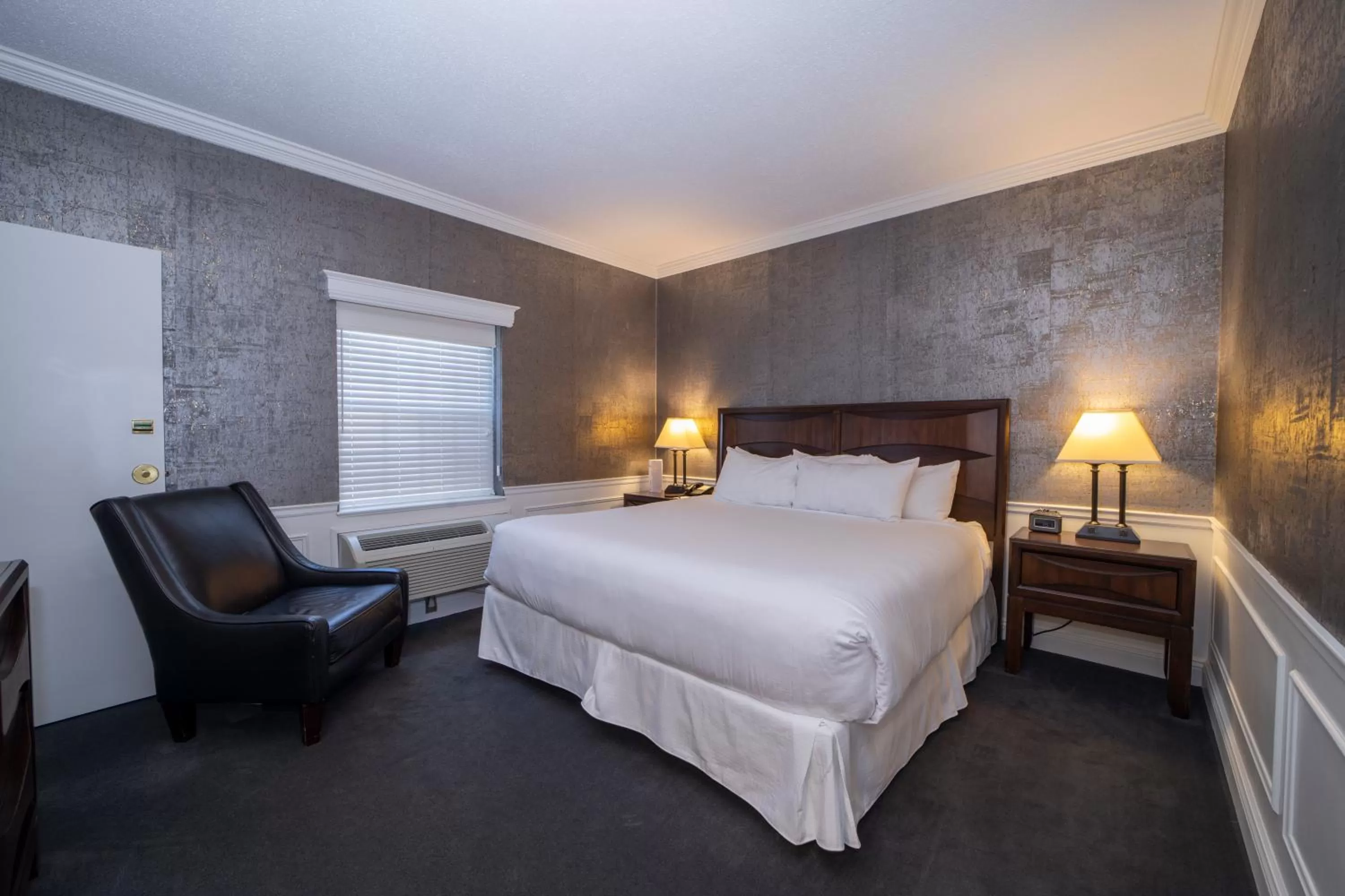 Bed in The Grand Resort