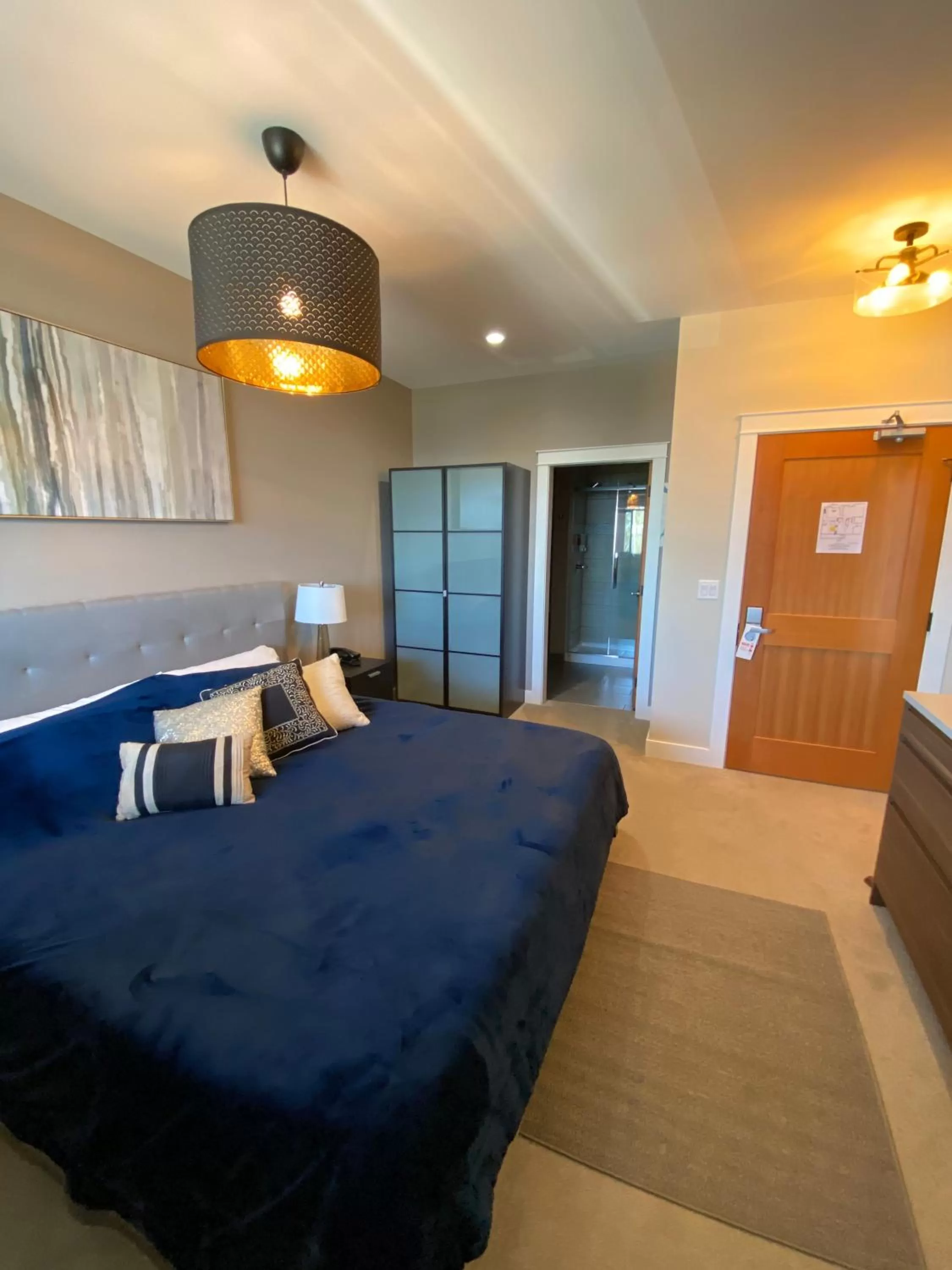 Photo of the whole room, Bed in Beyond Bliss Suites & Spa