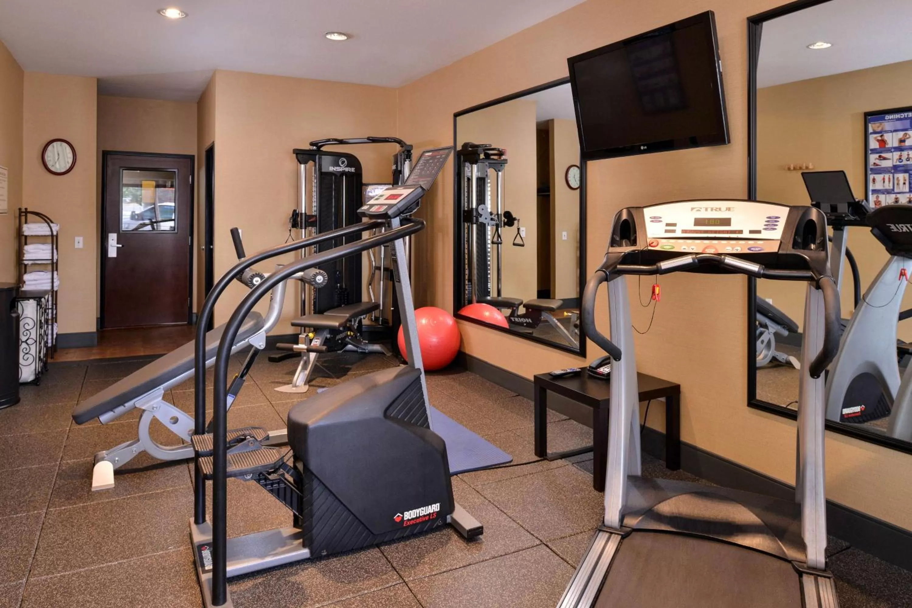 Fitness centre/facilities in Best Western Wilsonville Inn & Suites