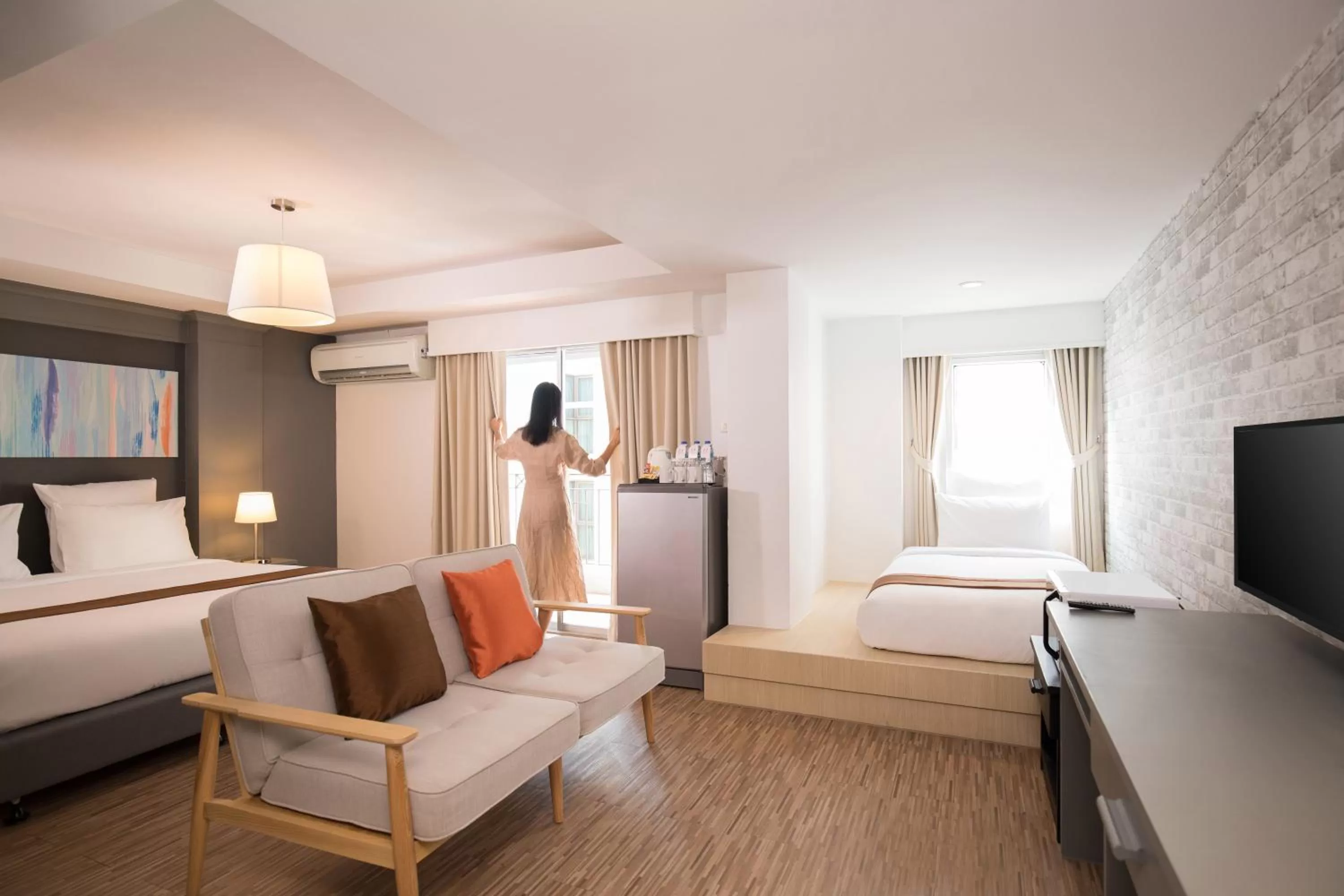 Junior Suite in Oakwood Journeyhub Pattaya SHA Extra Plus