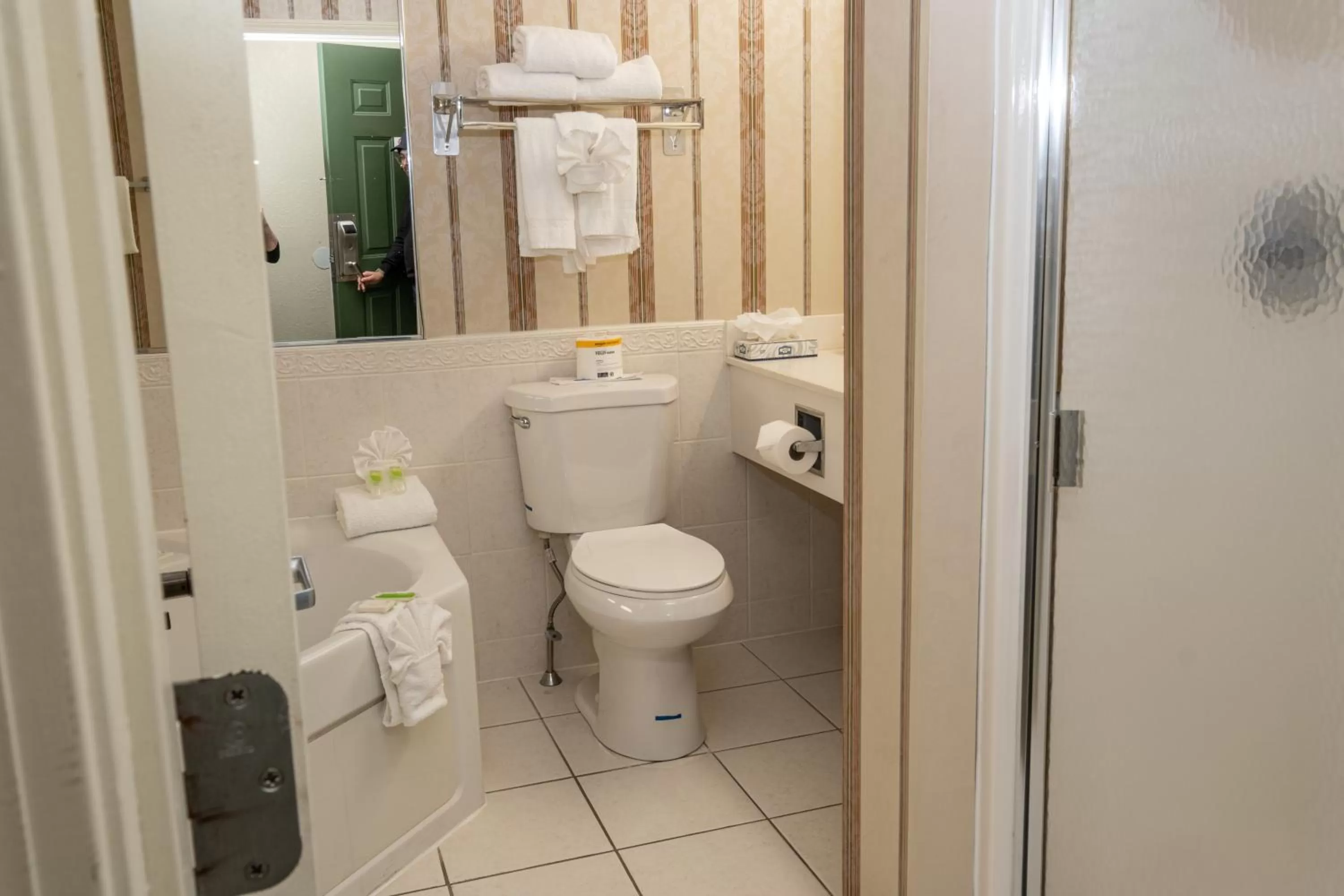 Bathroom in Hilltop Inn & Suites, near Foxwoods Casino