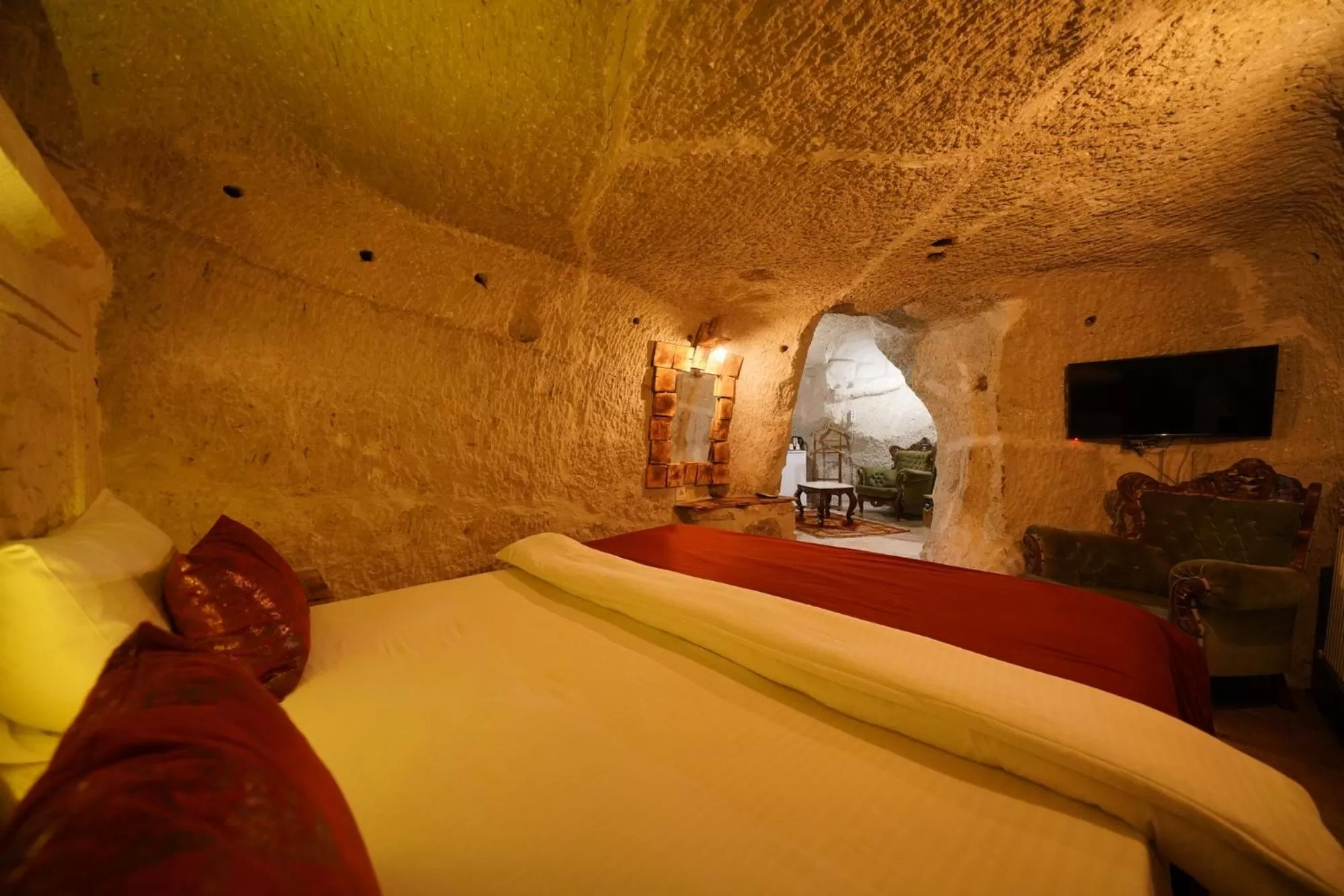 Bedroom, Bed in Cappadocia Nar Cave House & Swimming Pool