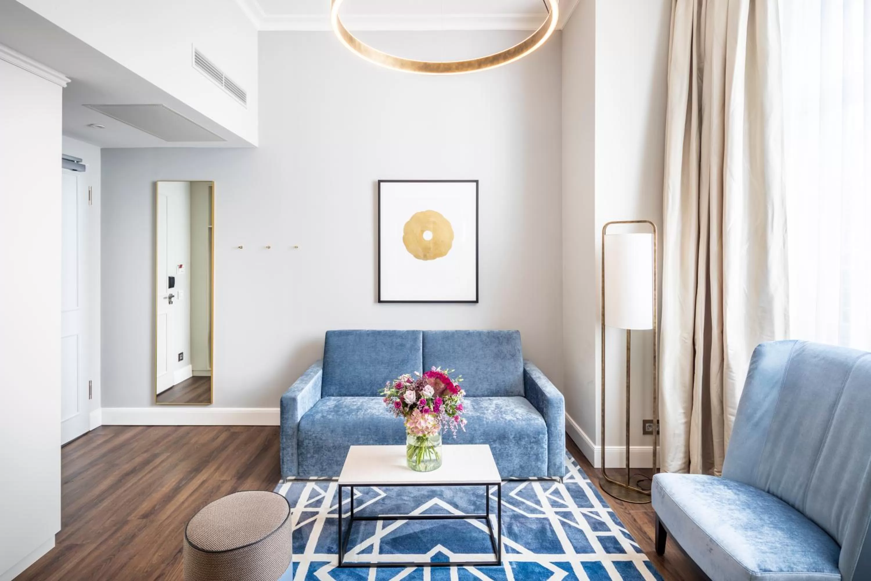 Living room in Fraser Suites Hamburg