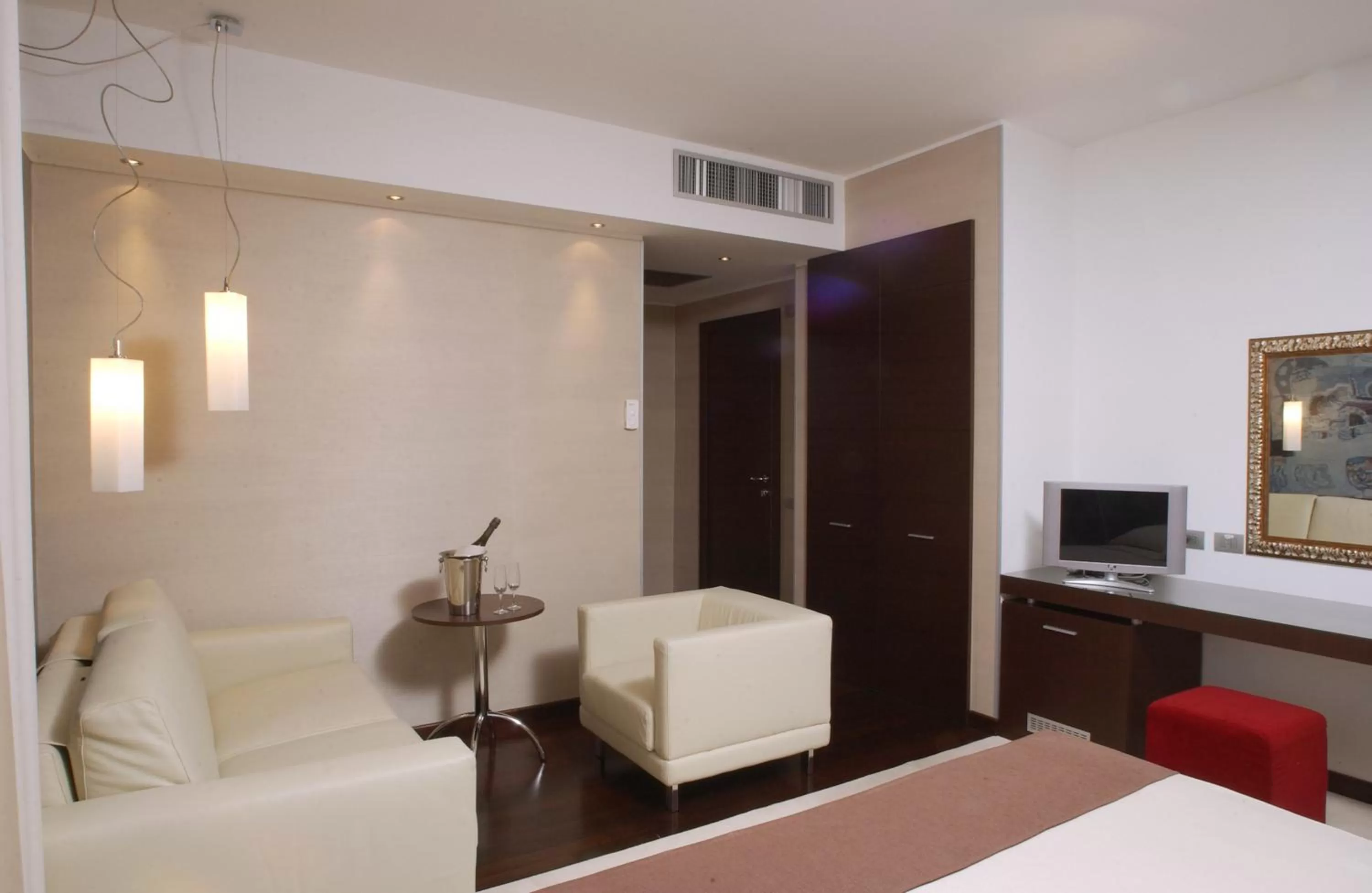 Other, Bed in Inverigo Hotel