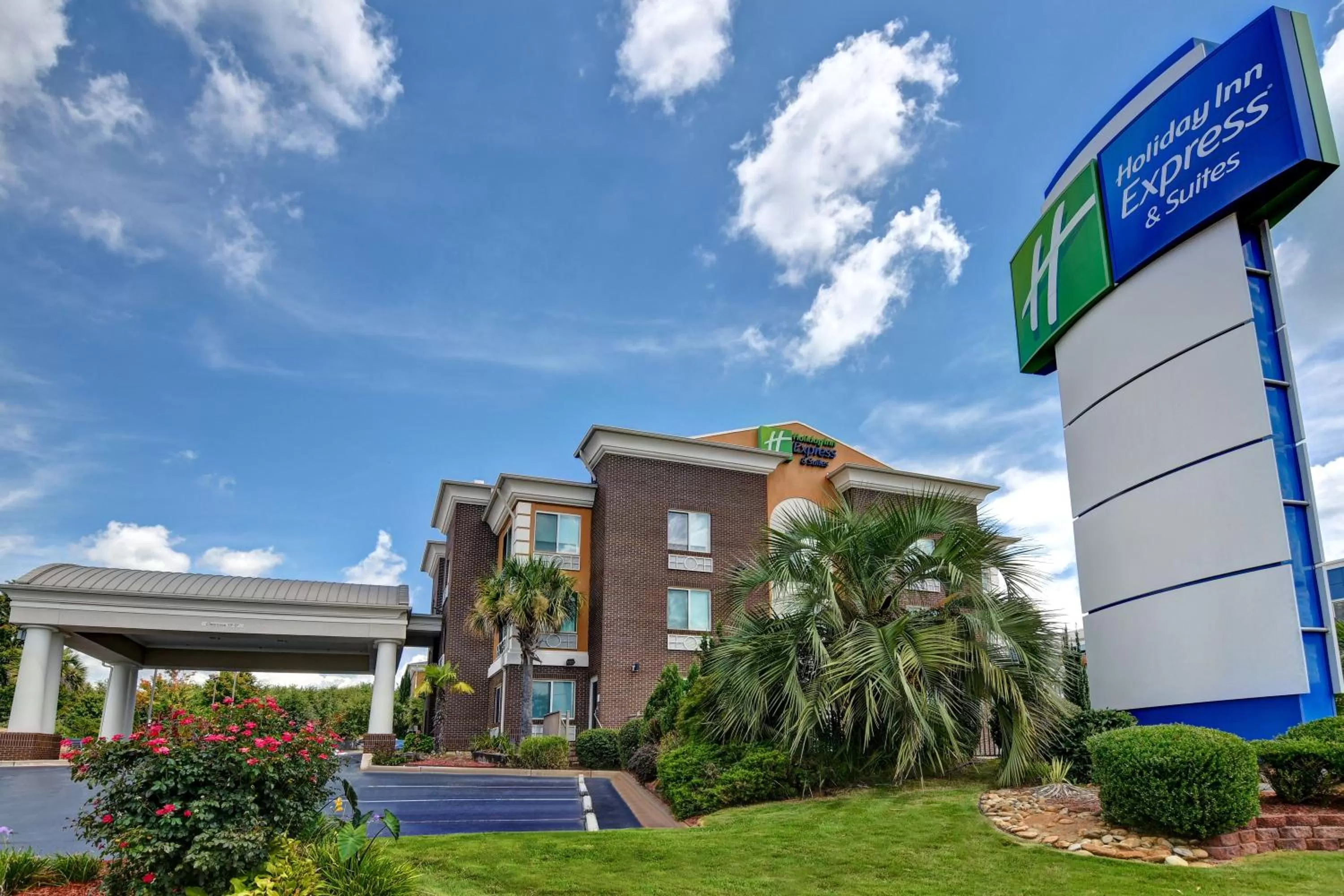 Property building in Holiday Inn Express Hotel & Suites Anderson I-85 - HWY 76, Exit 19B by IHG