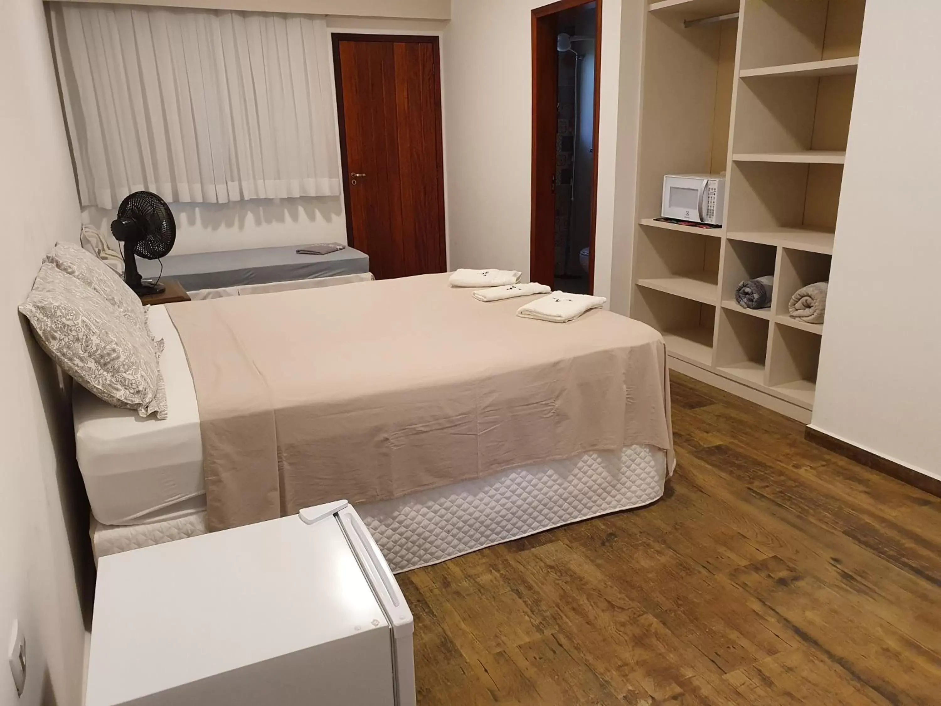 Deluxe Triple Room in Espaço Casa na Rocha Deluxe Triple Room in Espaço Casa na Rocha