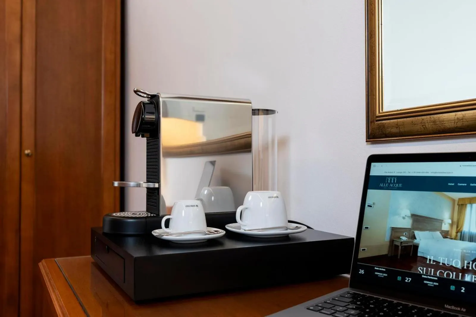 Bedroom in Hotel Alle Acque