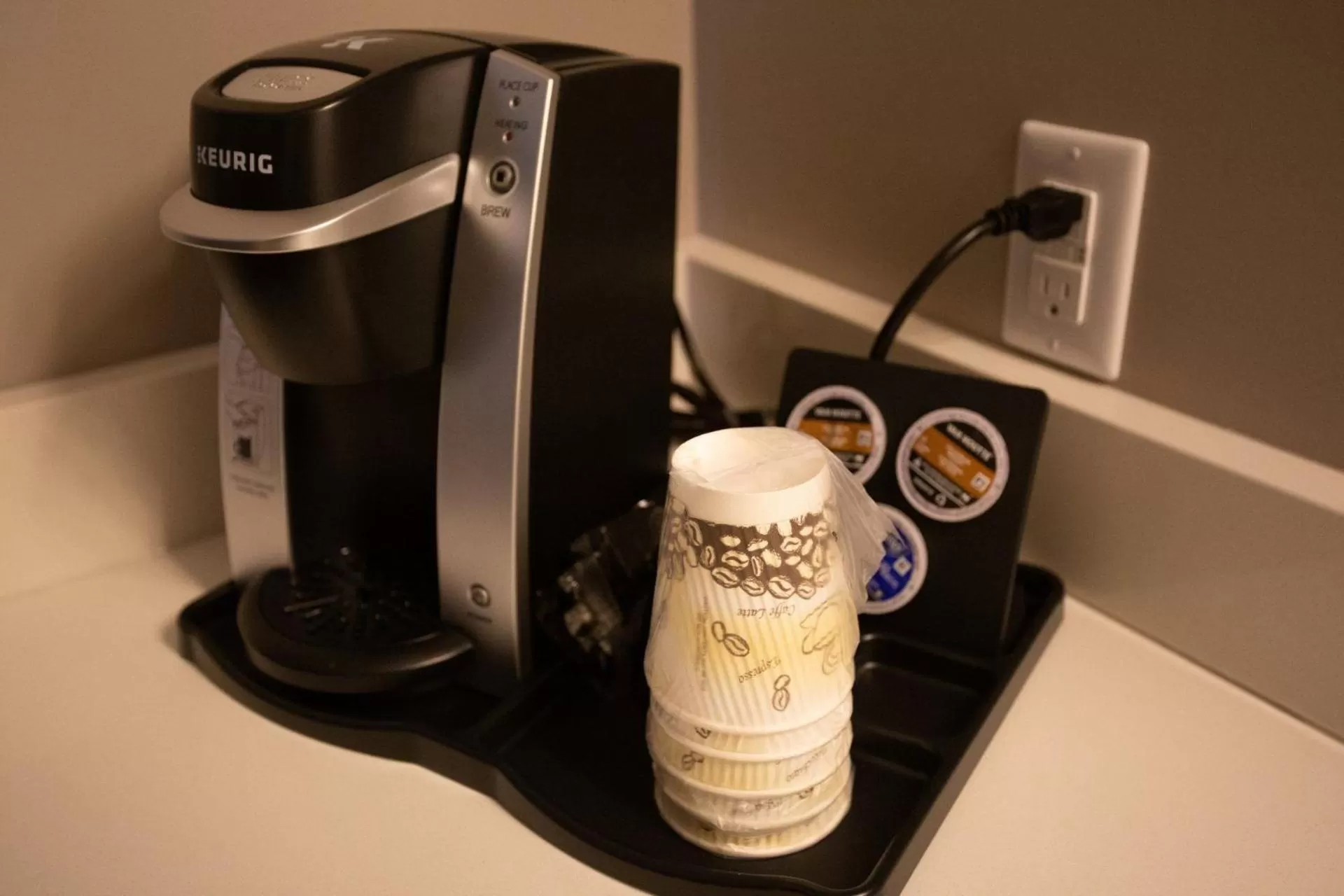 Coffee/Tea Facilities in Carman Blue Crescent Hotel
