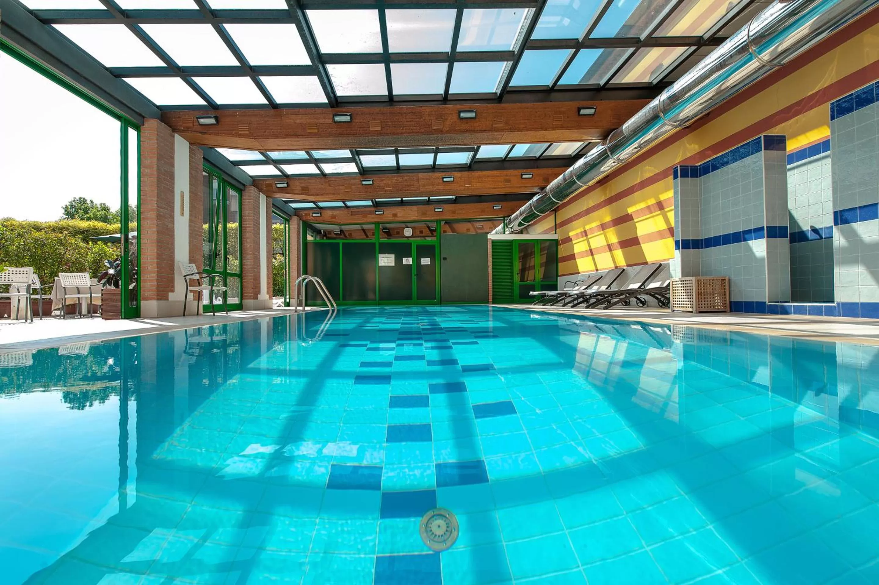 Swimming pool in Hotel Villa Malaspina