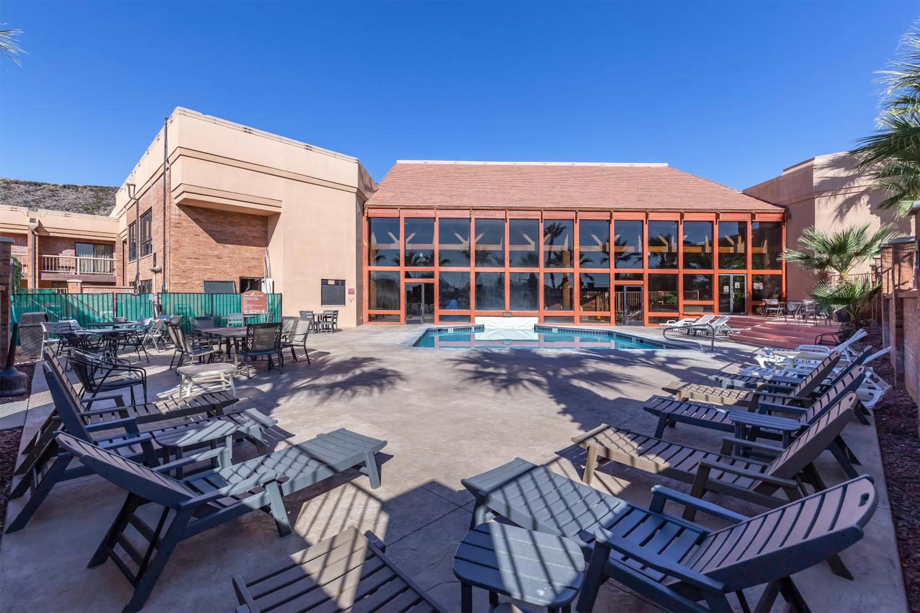 Swimming pool in Red Lion Hotel and Conference Center St. George