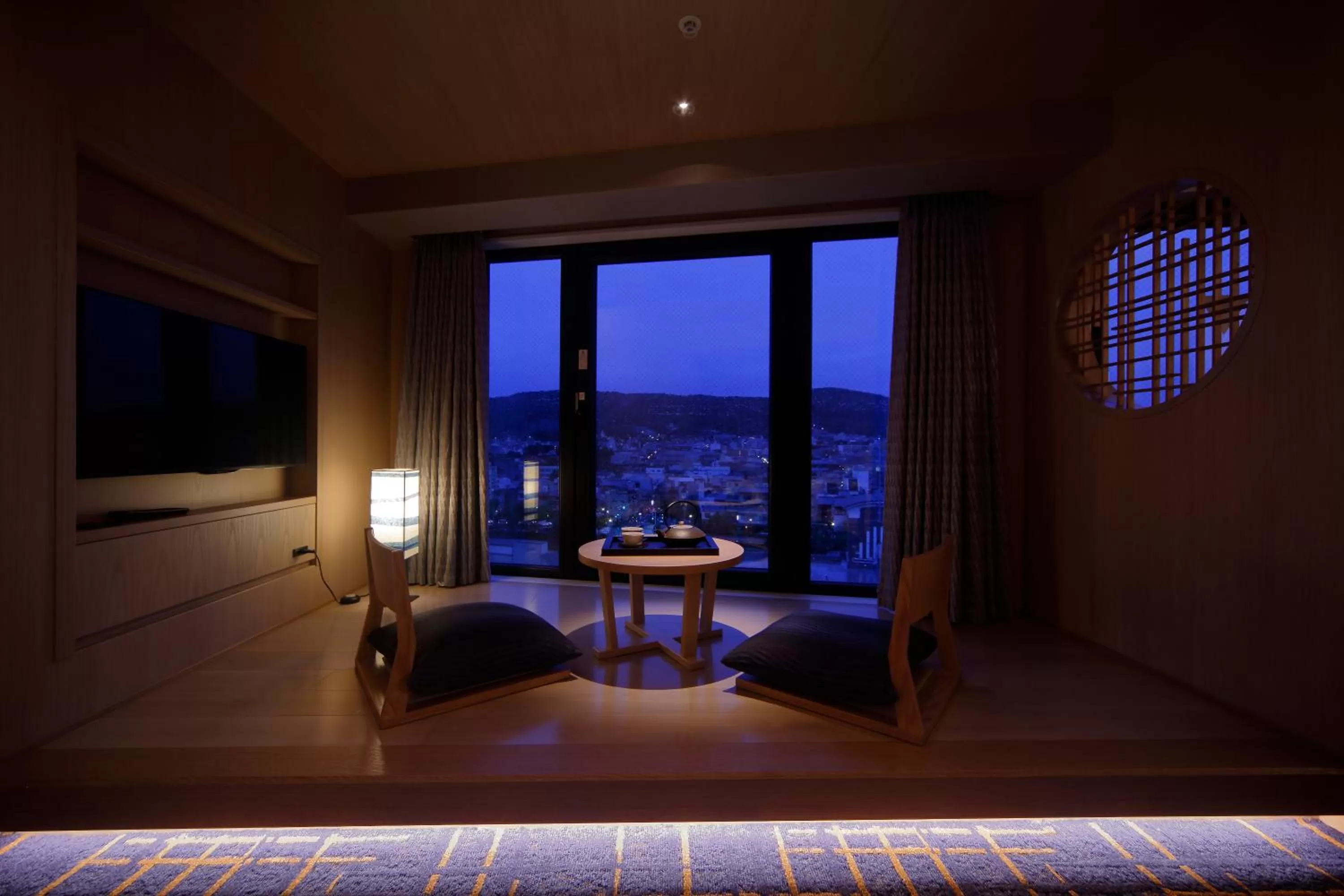 Mountain View in SH by the square hotel Kyoto Kiyamachi