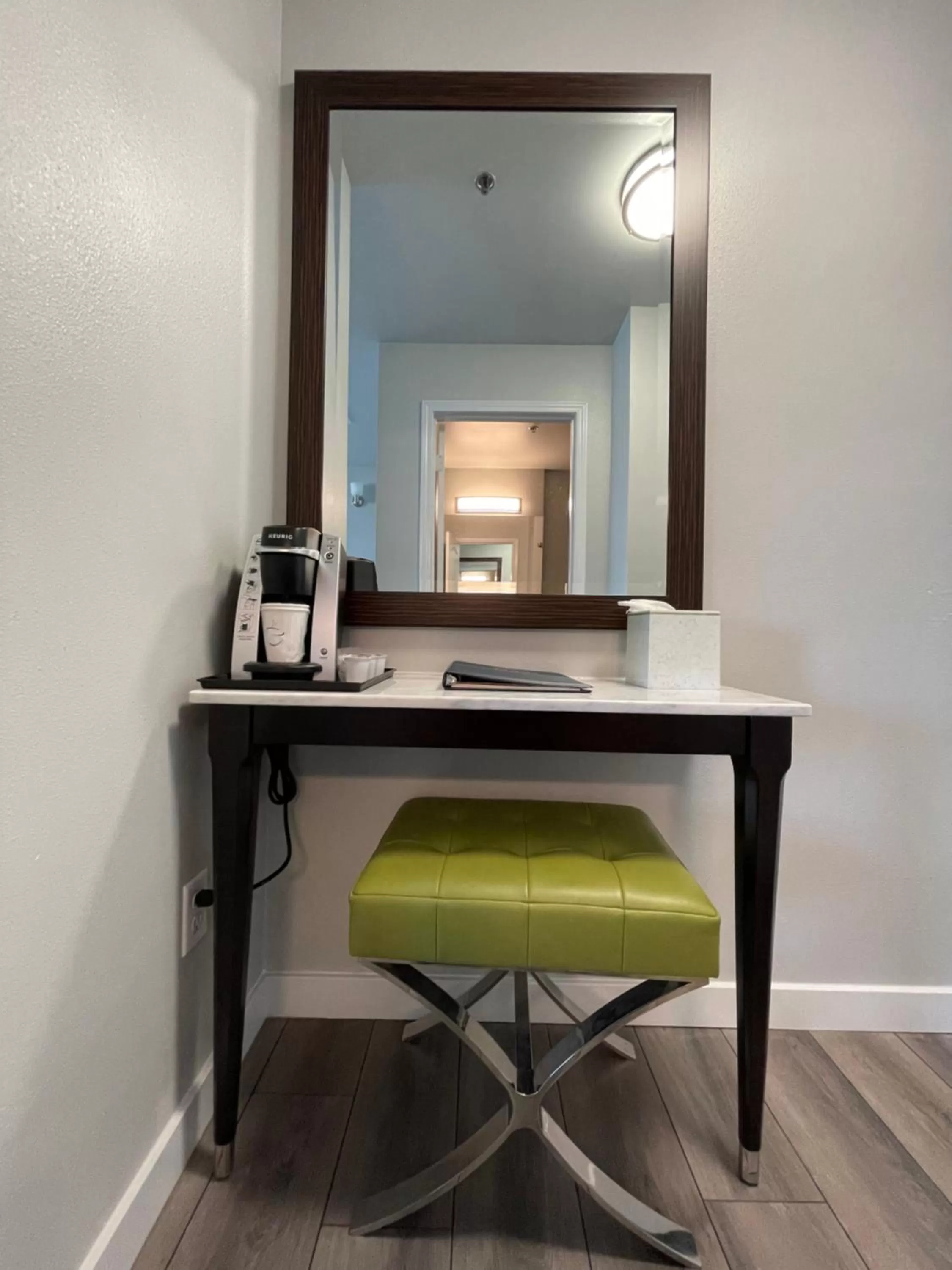 Bedroom in Tides Inn & Suites