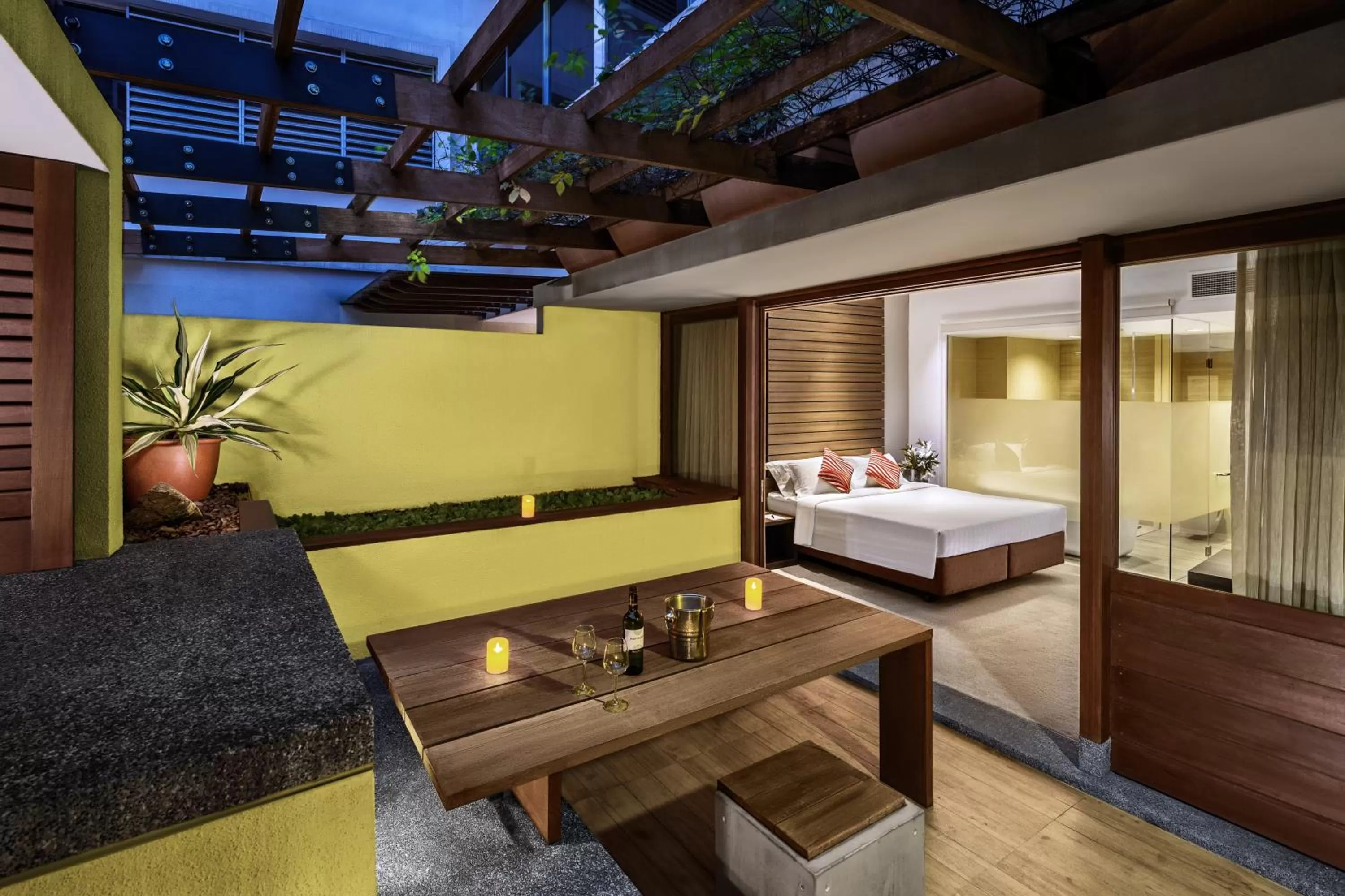Patio, Bed in Furama RiverFront